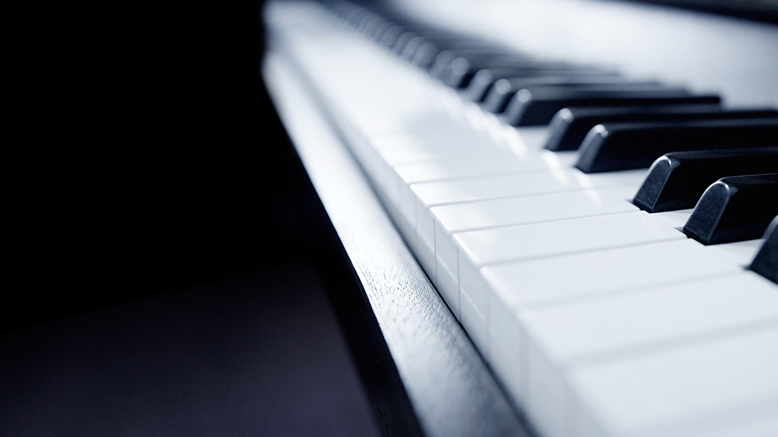 Download 2560x1440 Piano Keyboard, Music, Instrument Wallpaper