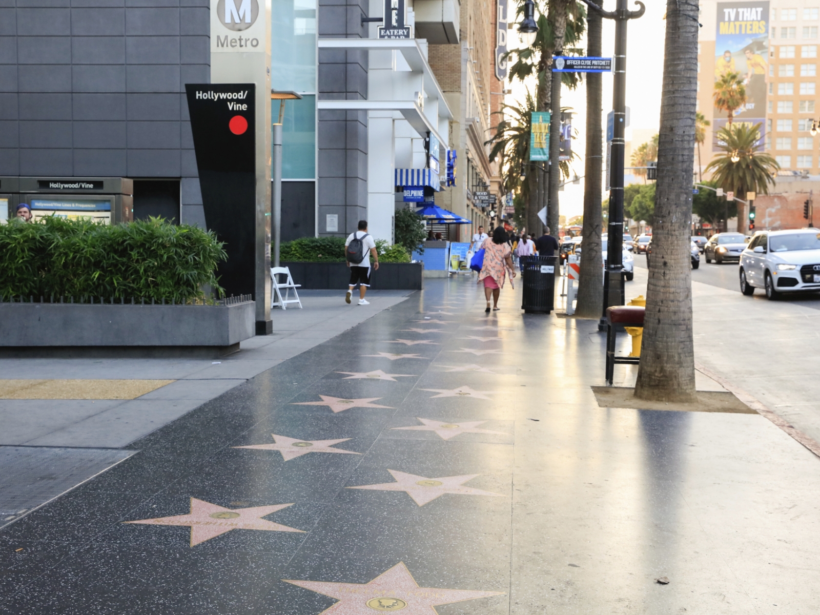 The Guide to the Hollywood Walk of Fame Ceremony. Discover Los Angeles