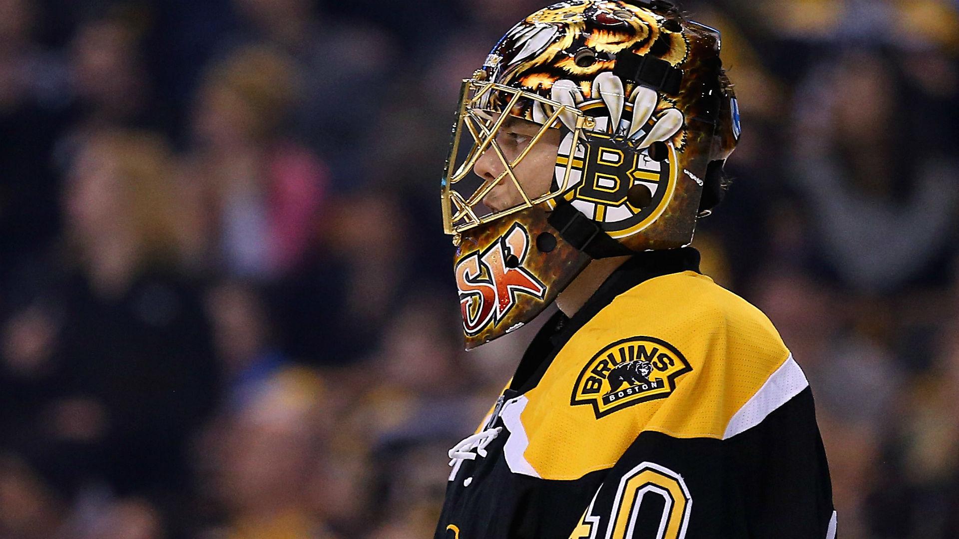 Bruins G Tuukka Rask leaves game after sustaining concussion