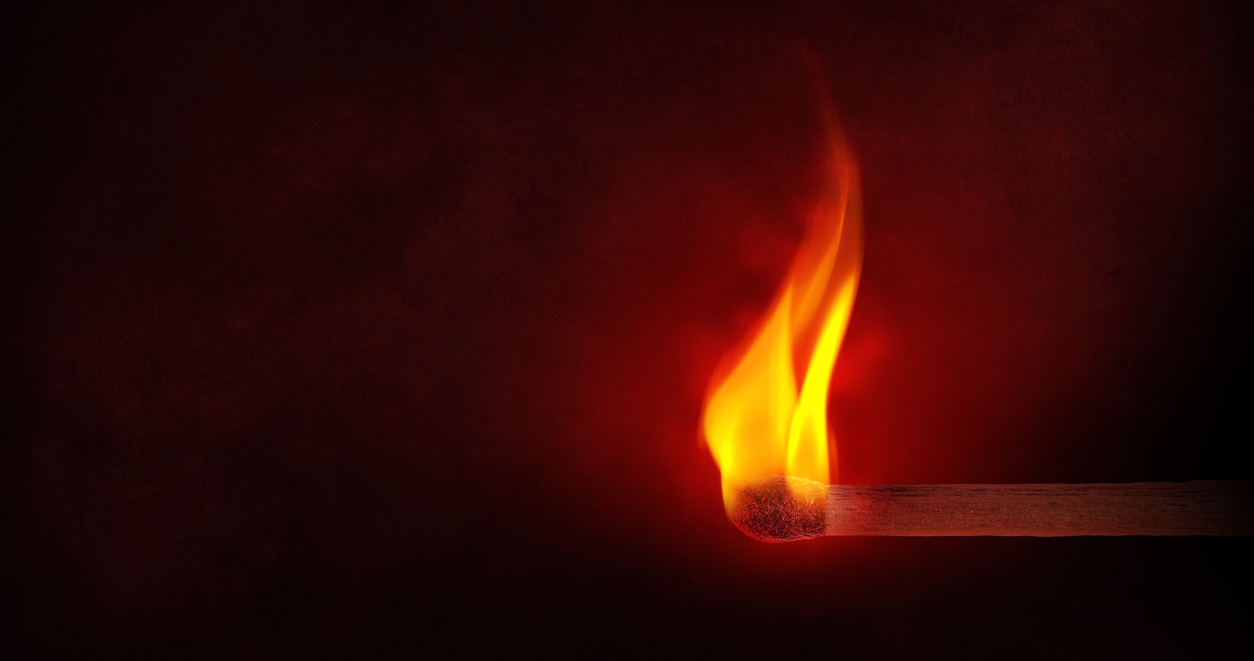 Download wallpaper 4096x2160 match, fire, flame, sulfur HD background