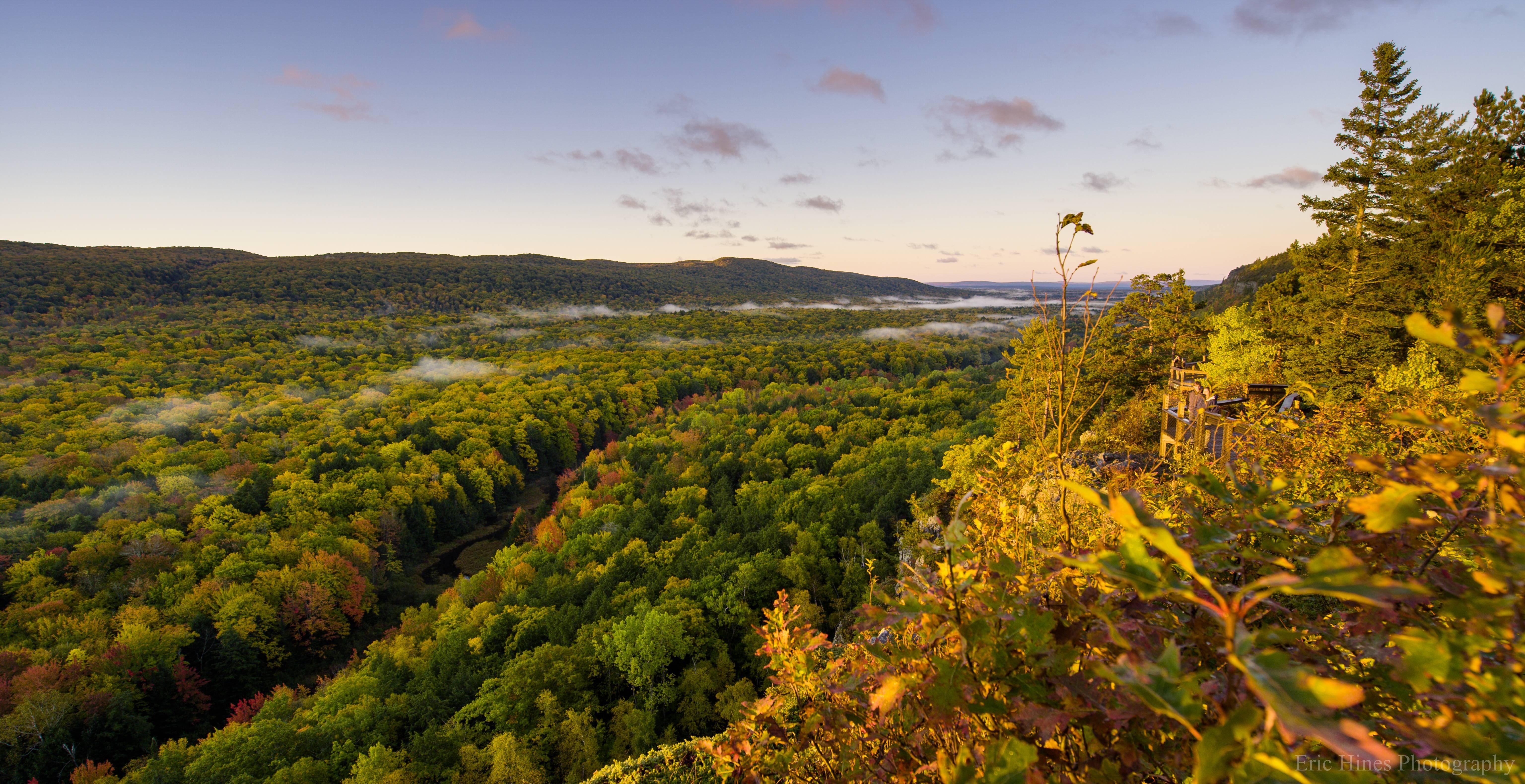 Sunrise In The Porcupine Mountains Of Michigan Wallpaper
