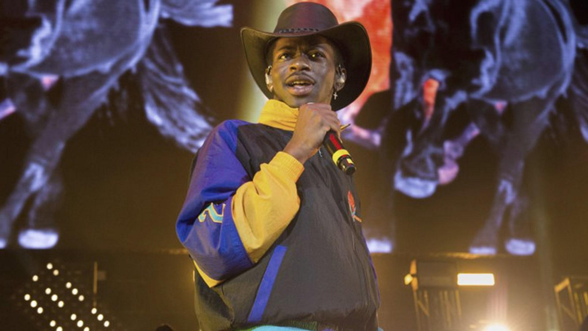 Chance The Rapper Hot Shower Wallpapers Wallpaper Cave