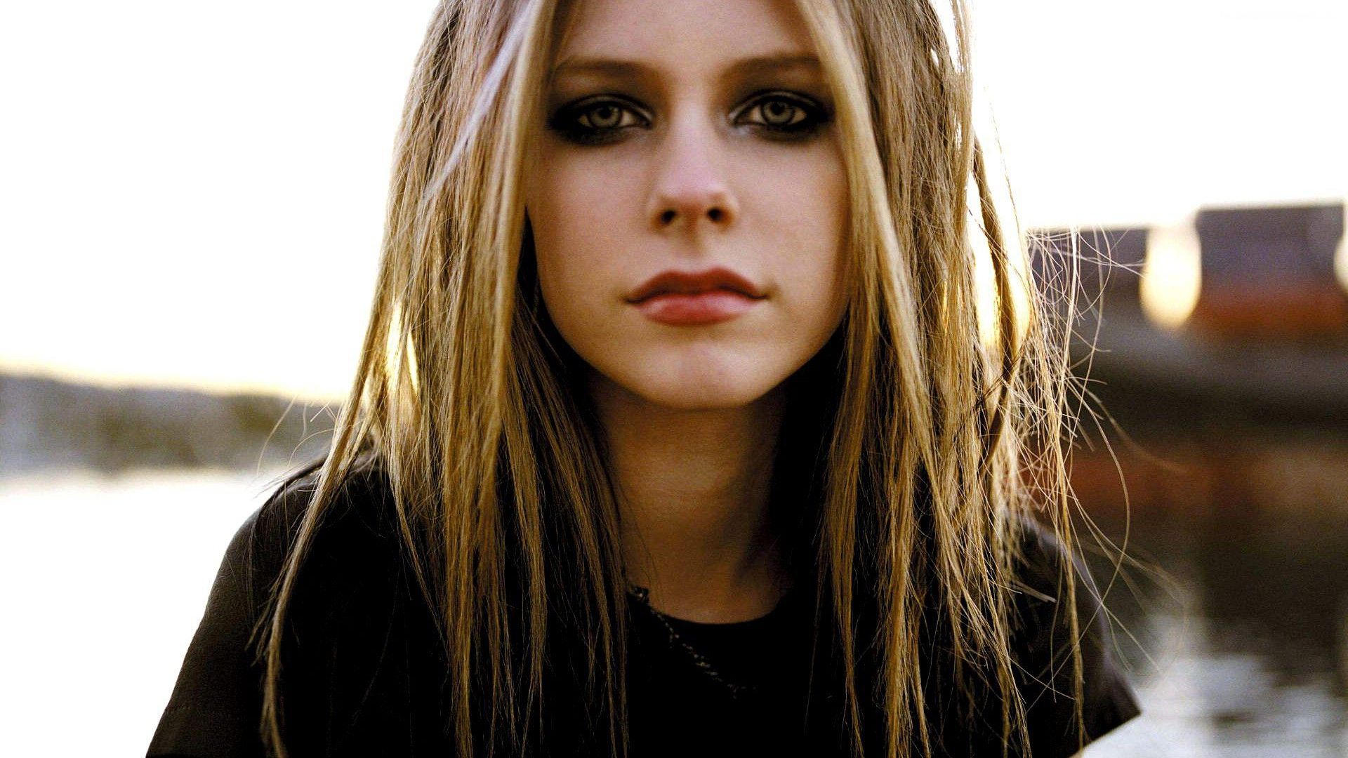 Avril Lavigne Complicated Wallpapers Wallpaper Cave