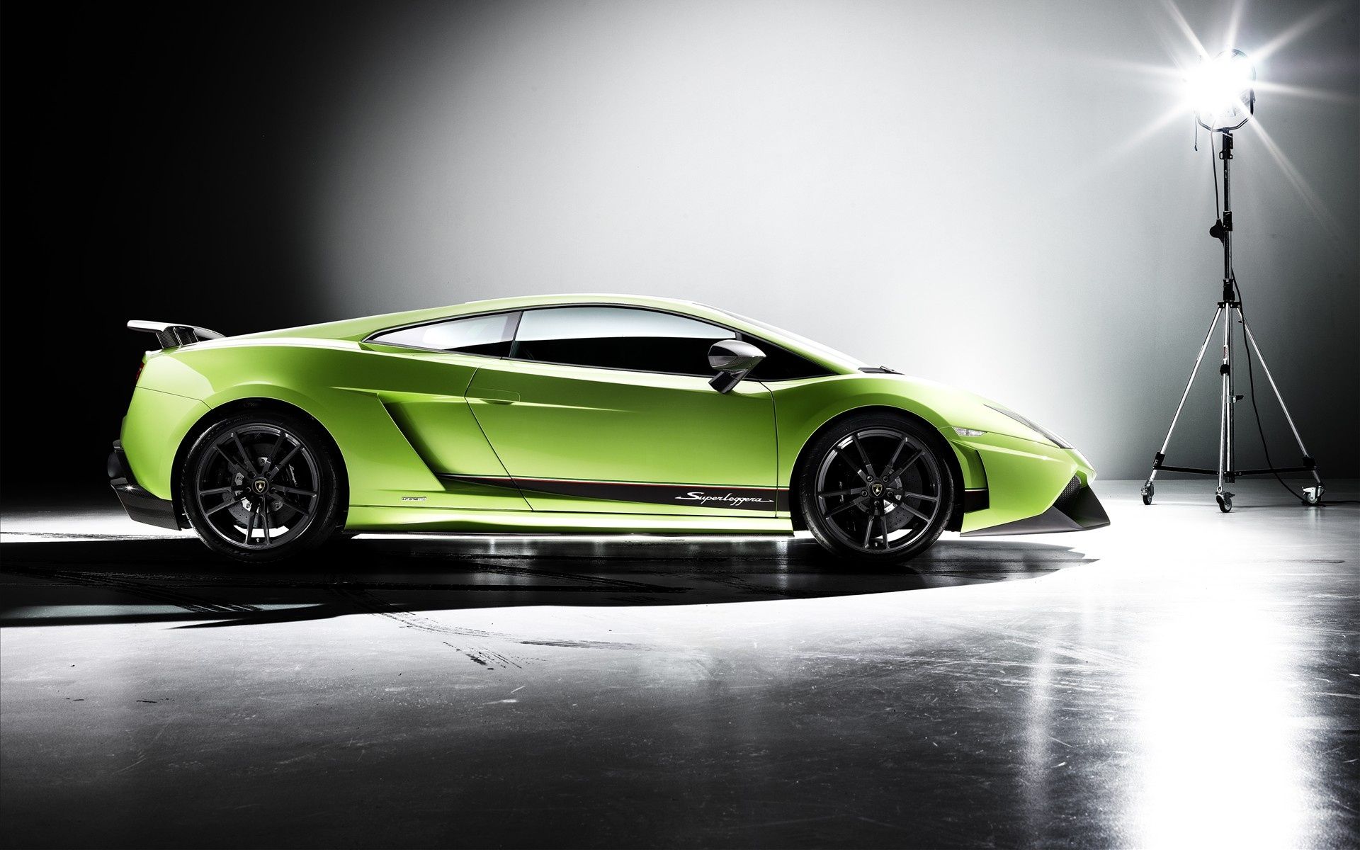 Lime Green Sports Car Wallpapers Wallpaper Cave