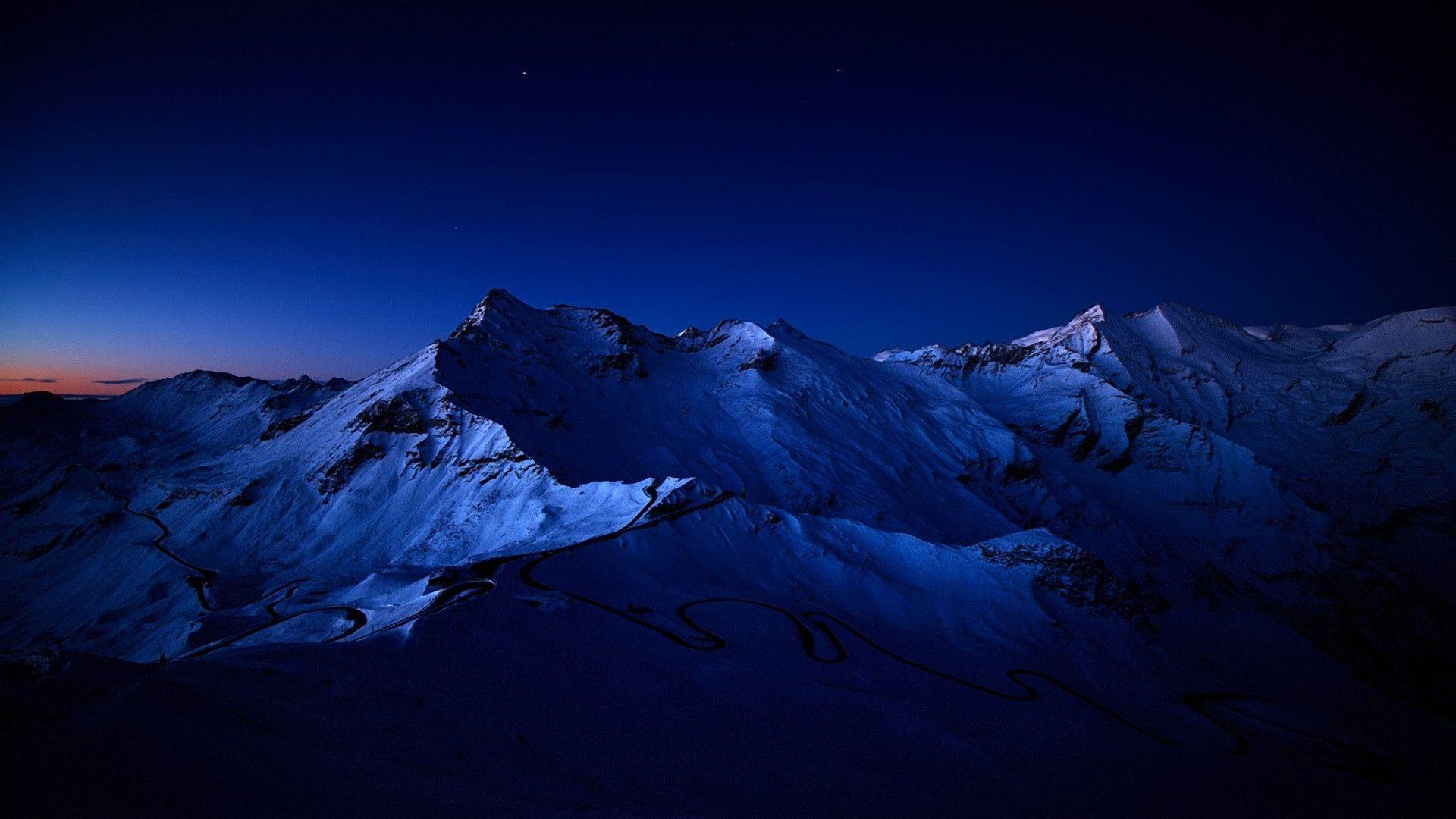 HD Beautiful Mountain Range At Night Wallpaper