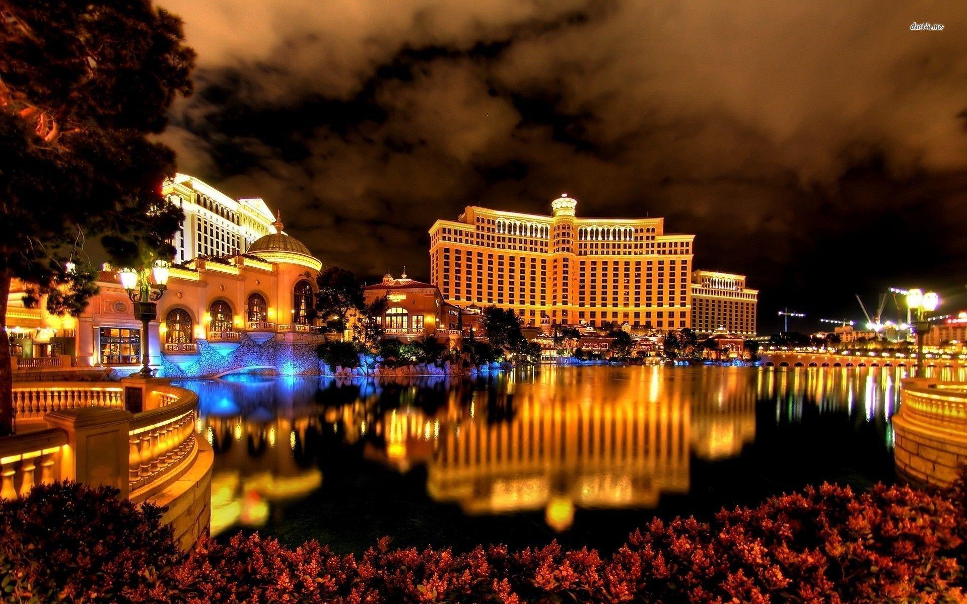 Las Vegas at night wallpaper wallpaper - #