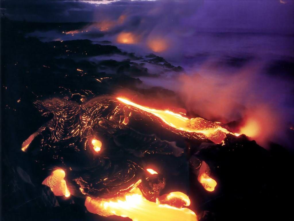 Hawaiian volcano erupting free desktop background wallpaper