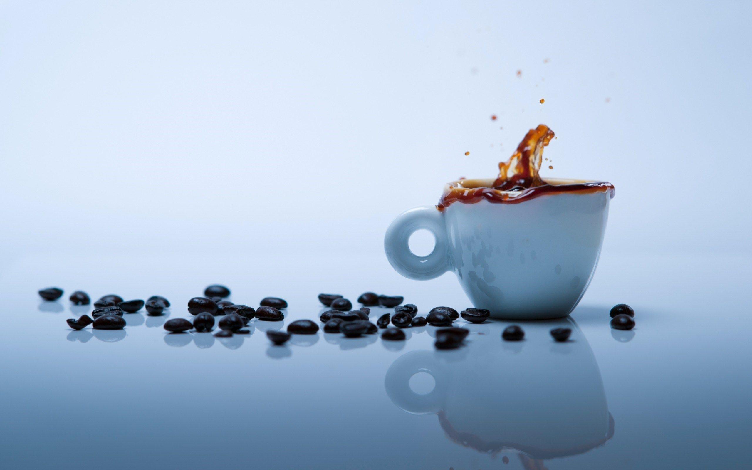 Coffee Cup Beans Splash HD Wallpaper