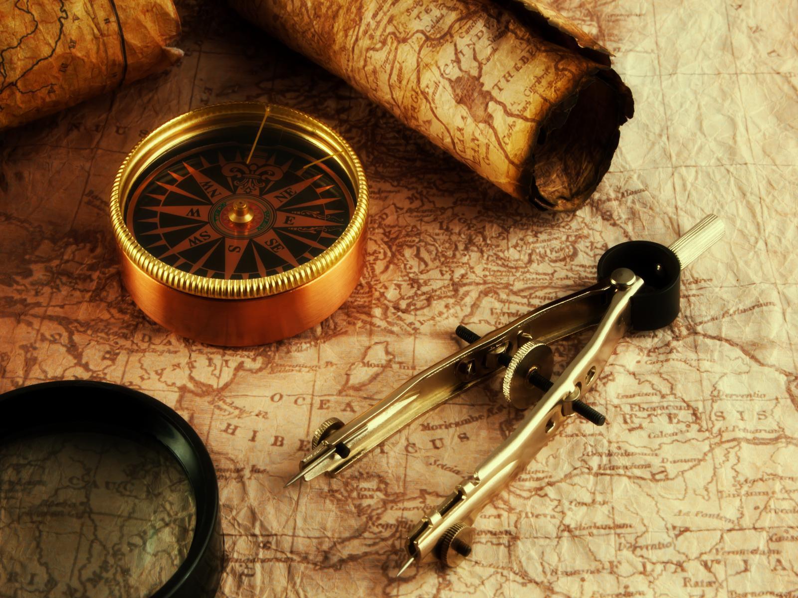 Vintage Maps and Compass wallpaper