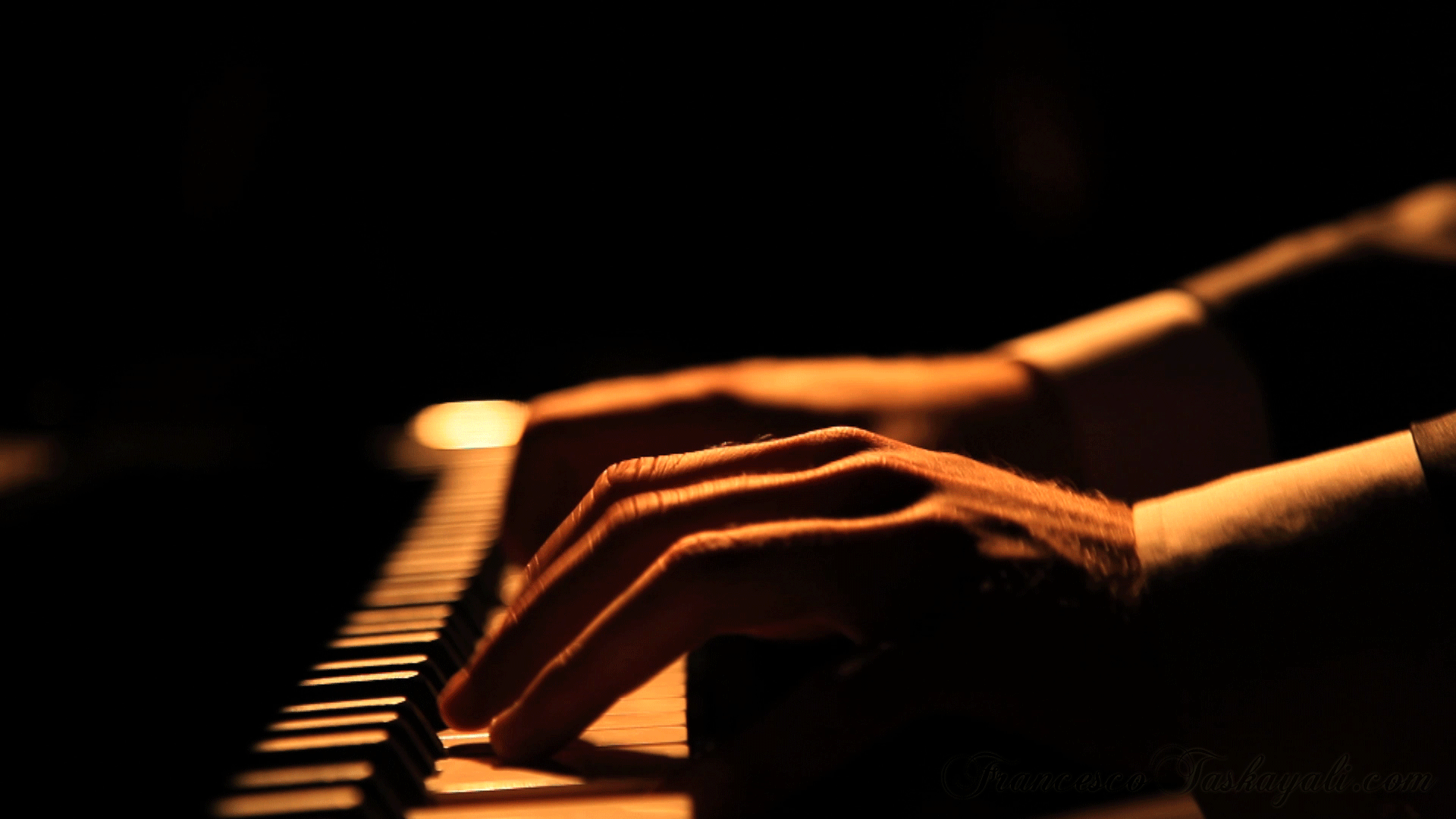 Wallpaper For > Classical Music Piano Wallpaper