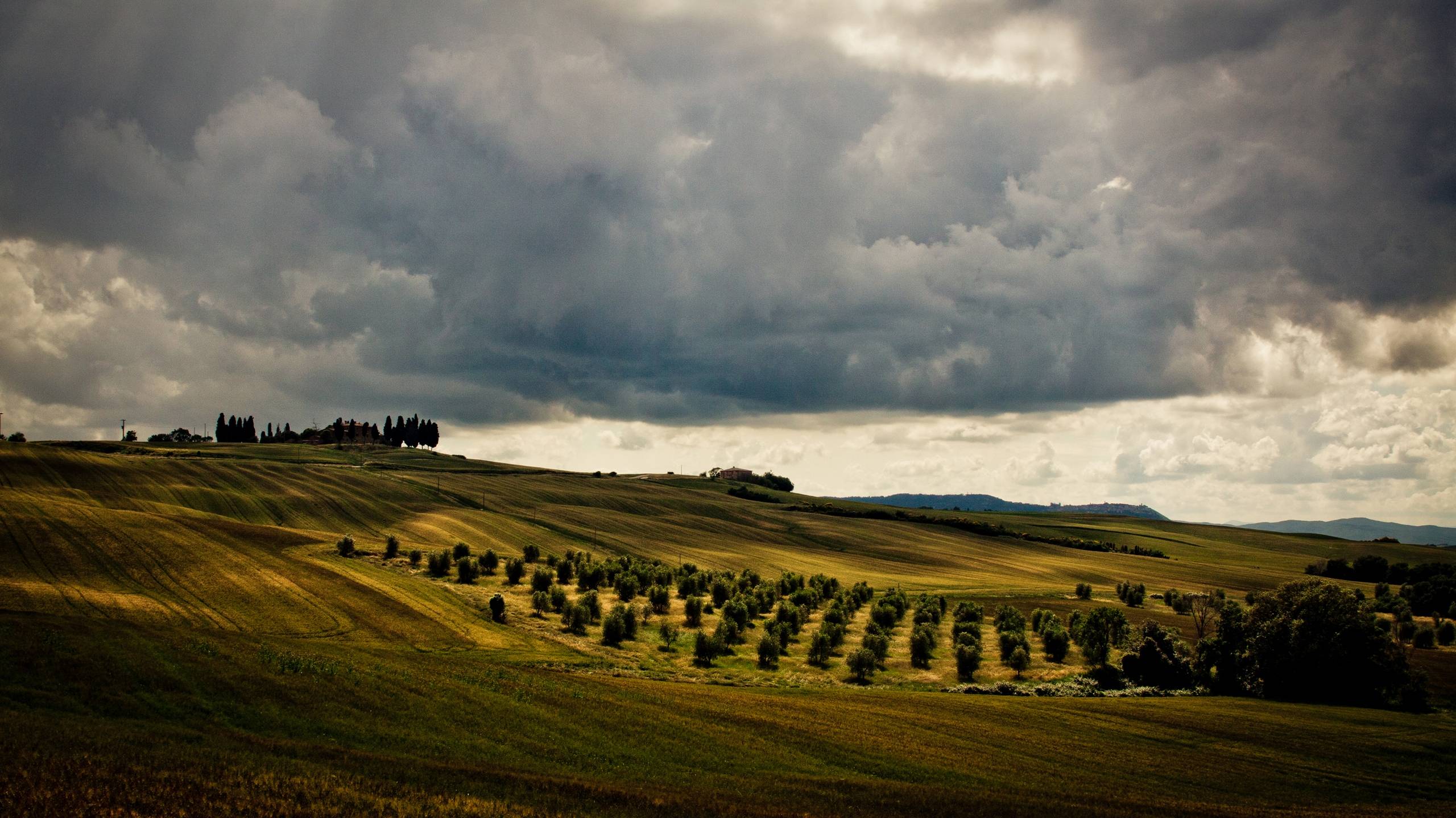 Tuscany wallpaper