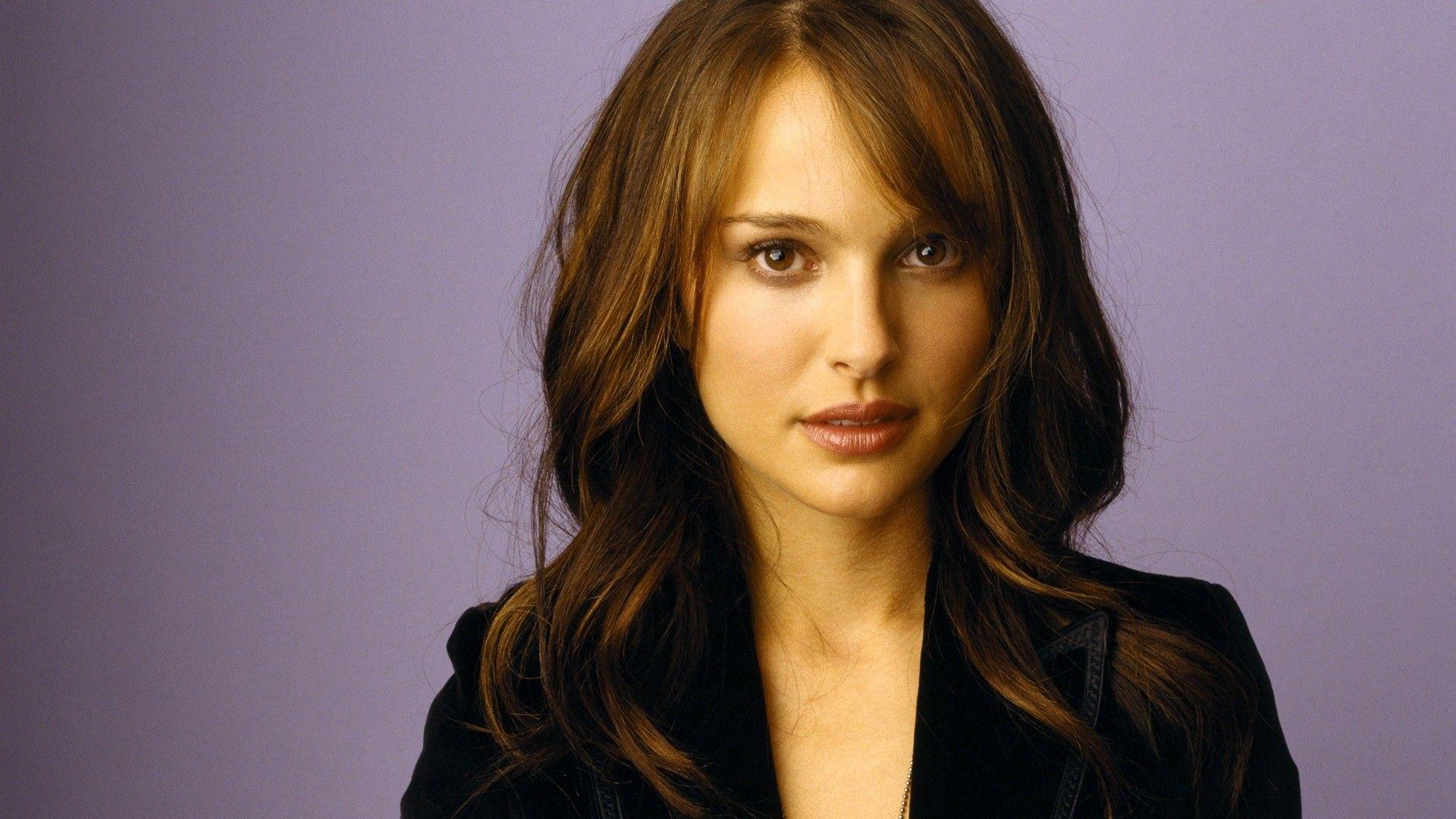 Natalie Portman HD Wallpaper