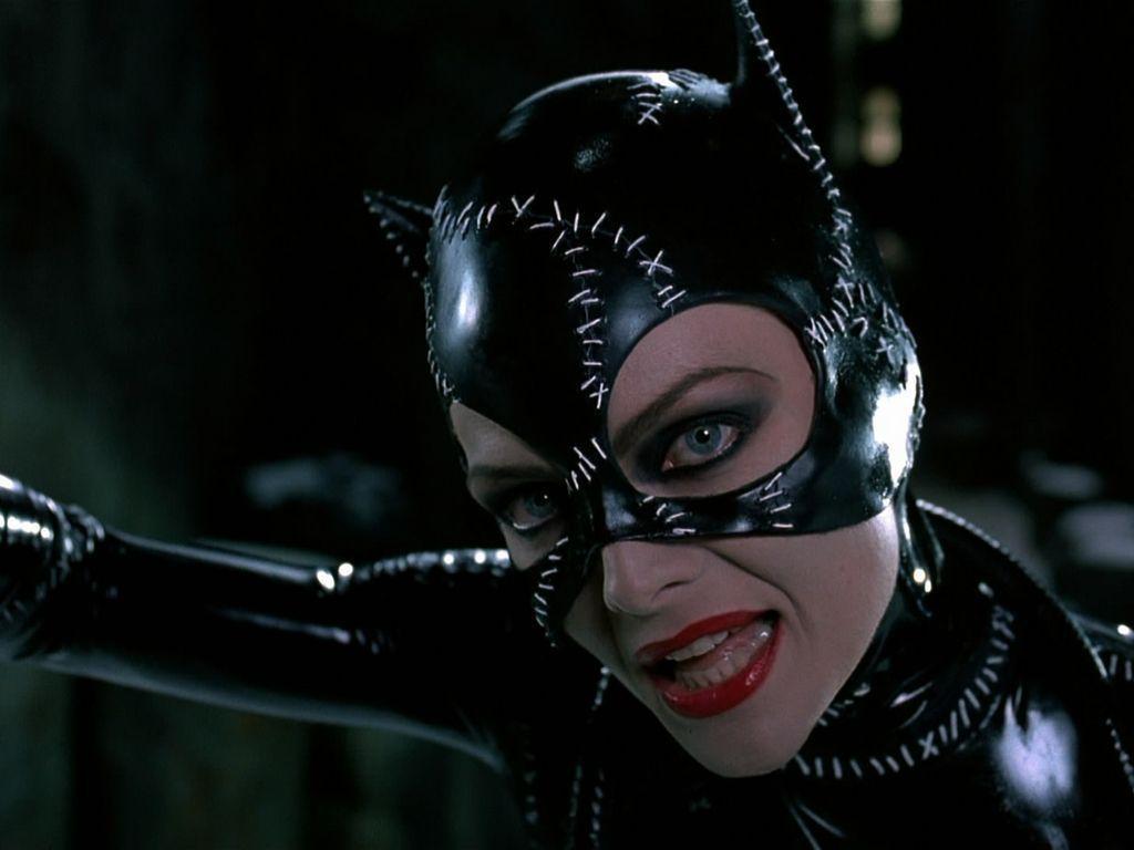 Michelle Pfiefer As Catwoman Wallpaper 1024×768
