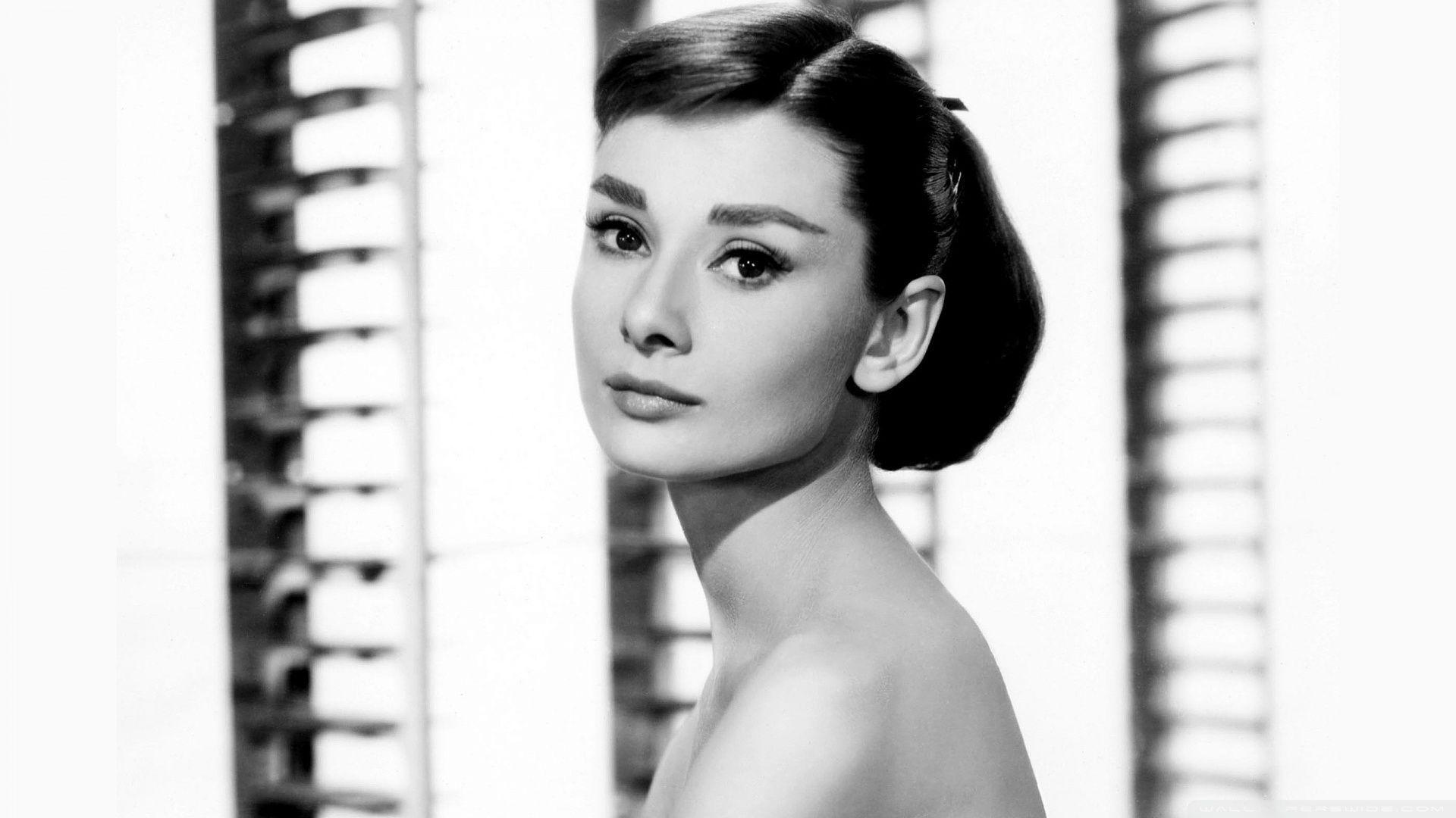 Audrey Hepburn Wallpaper Wallpaper Inn