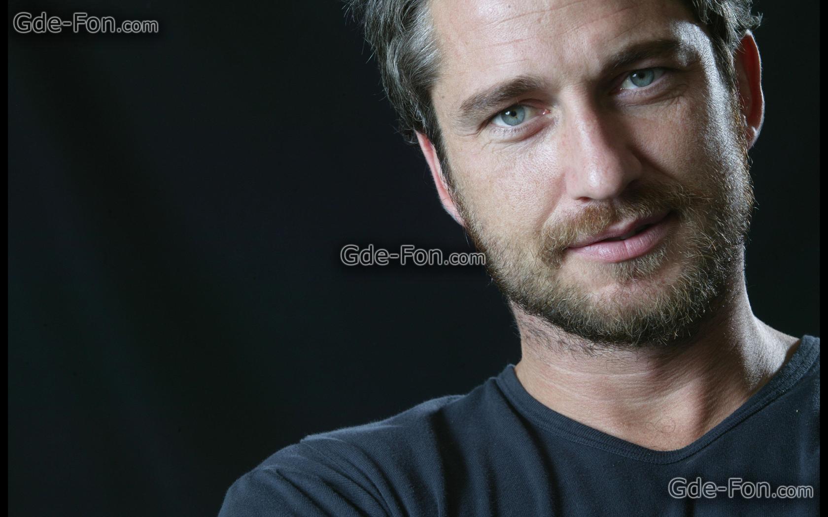 Download wallpaper Gerard Butler, actor free desktop wallpaper