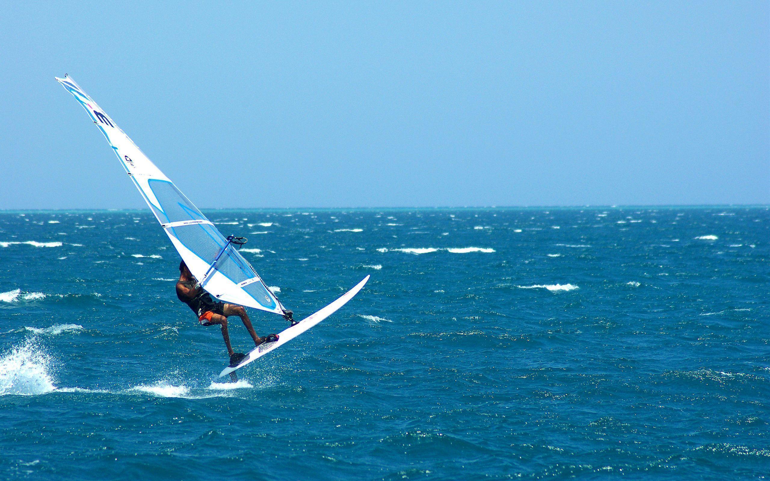 Windsurfing Wallpaper