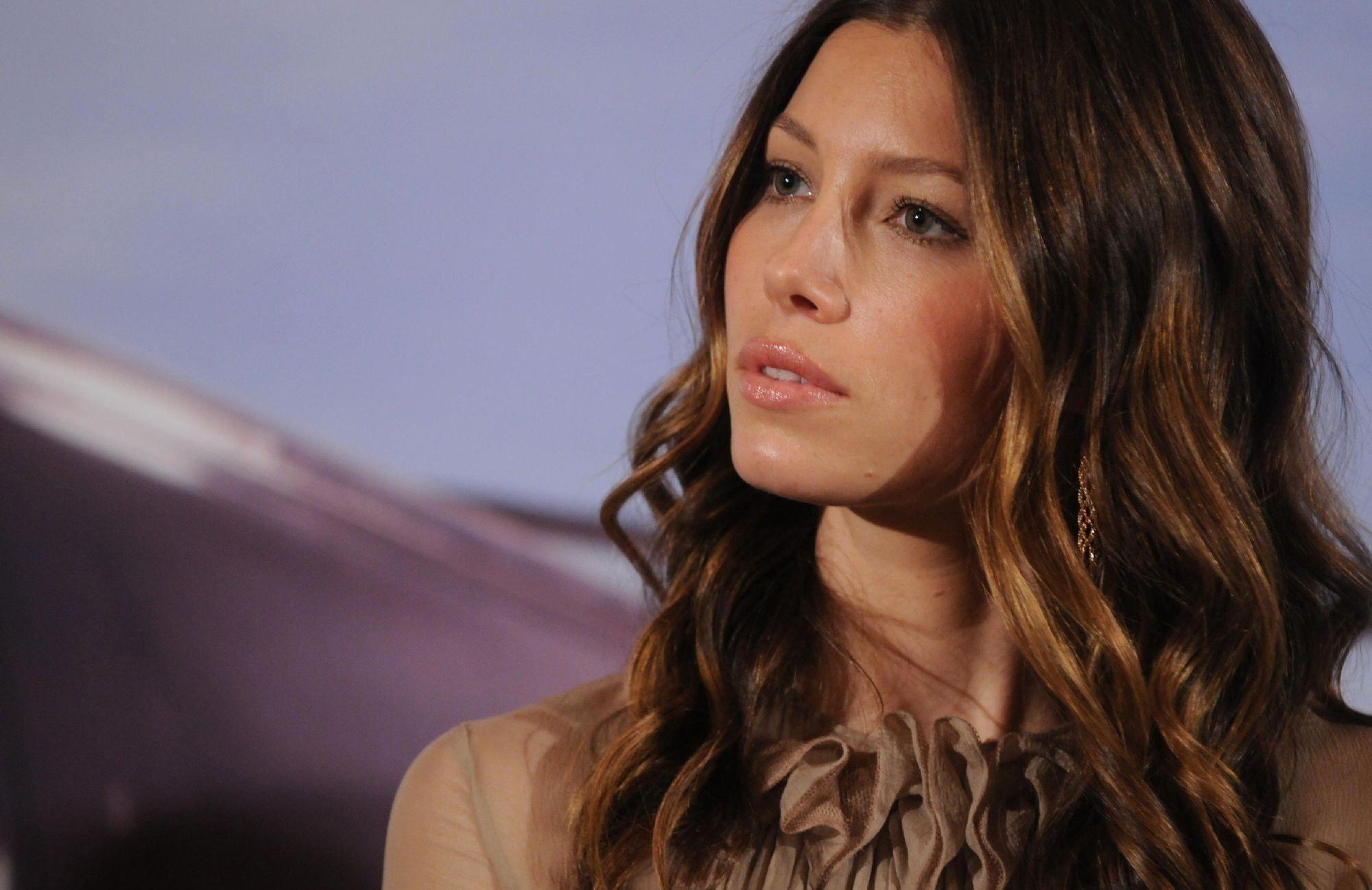 Jessica Biel Wallpaper. Jessica Biel Background