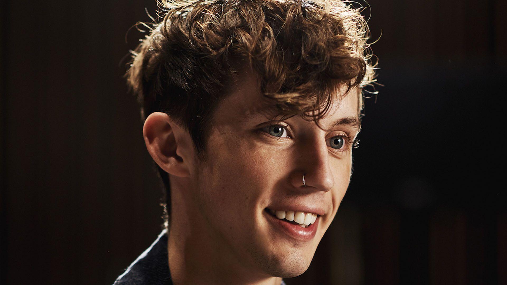 Troye Sivan Wallpaper HD