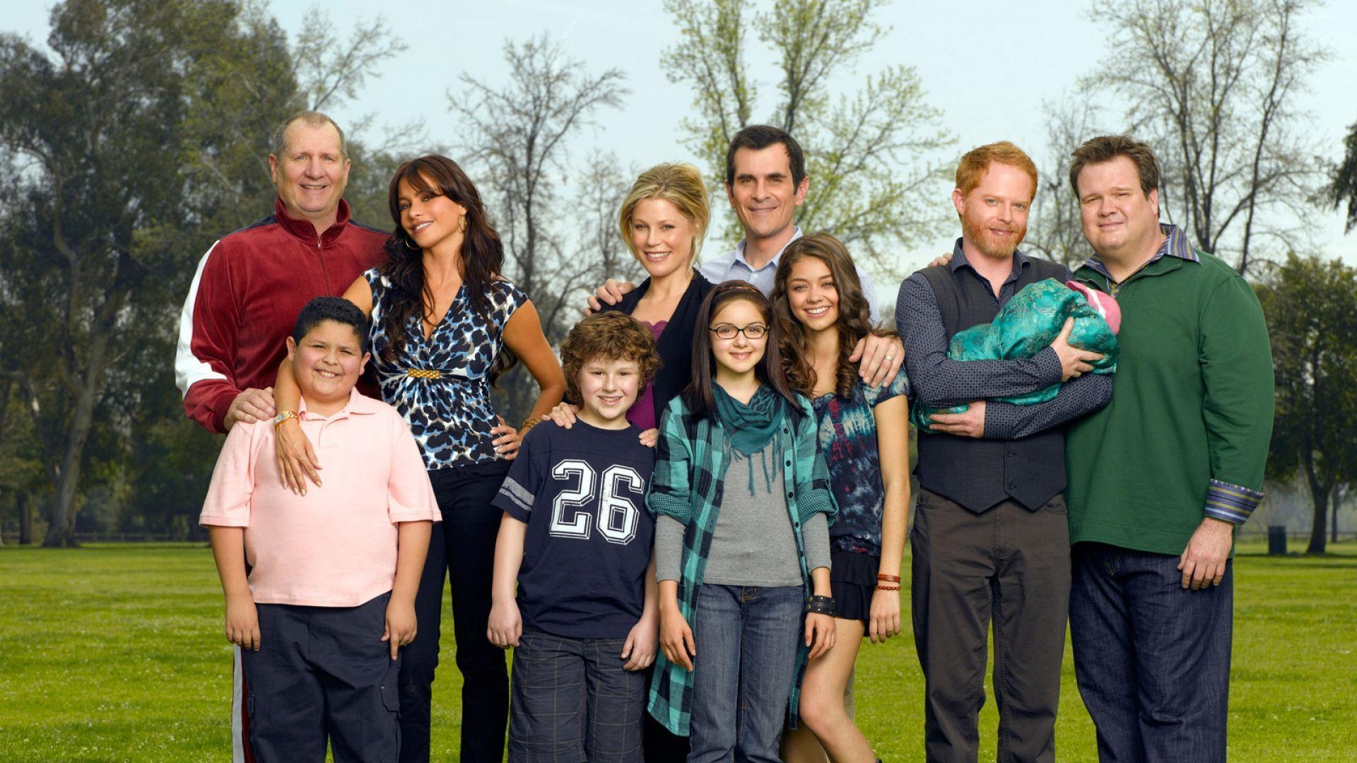 Full HD 1080p Modern family Wallpaper HD, Desktop Background