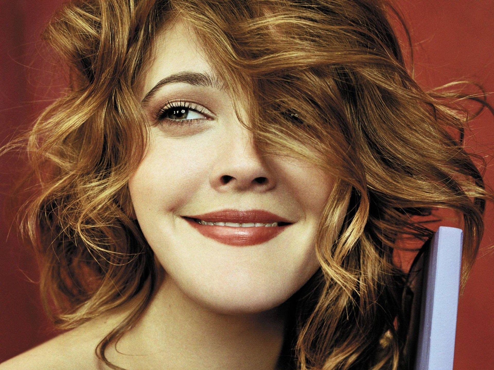 Drew Barrymore Wallpaper. Free Download HD Beautiful Actress Image