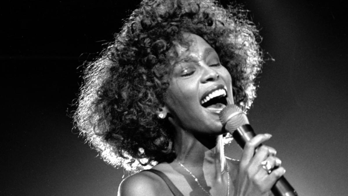 Whitney Houston HD Desktop Wallpaper