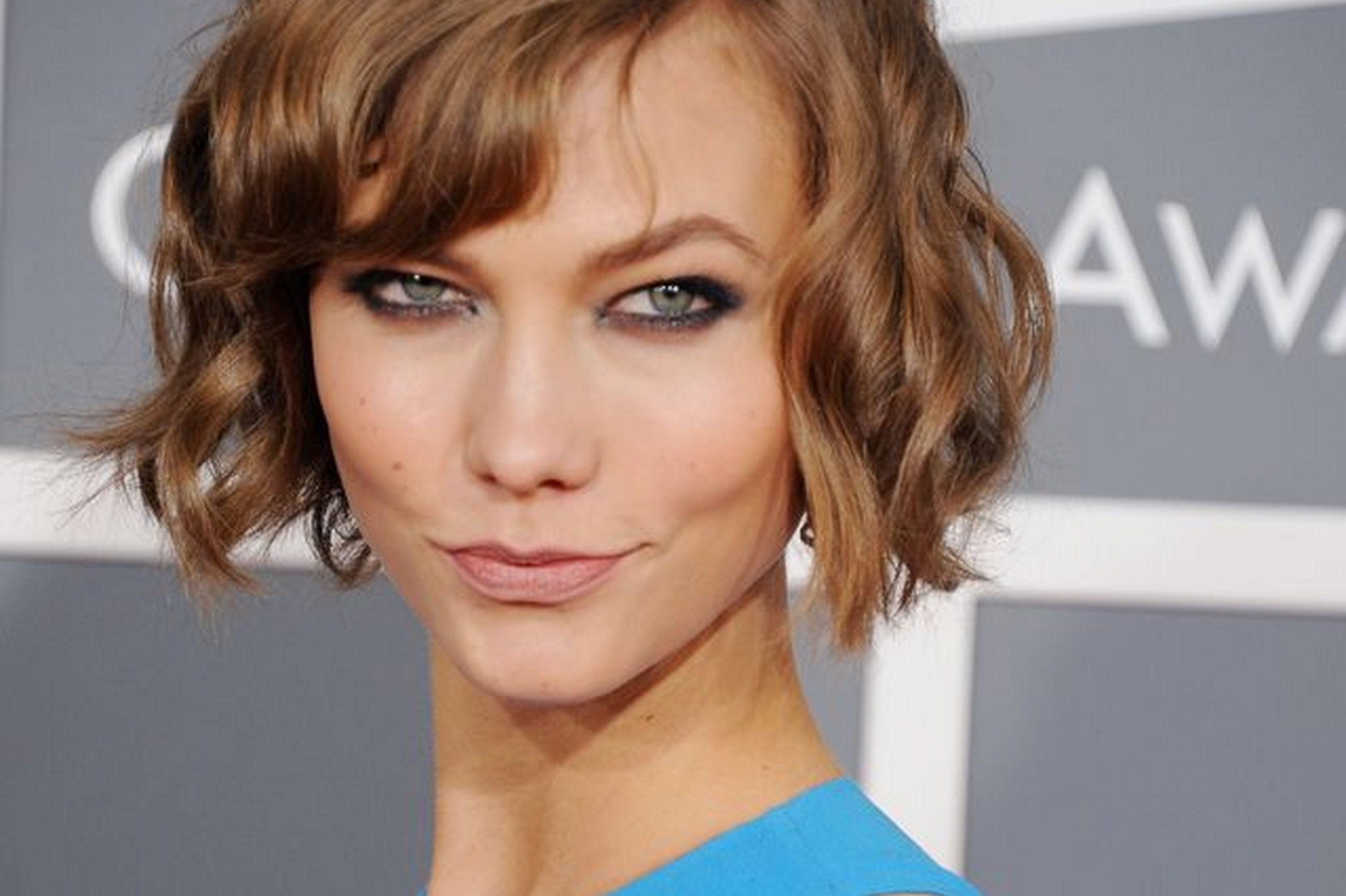 Karlie Kloss Background 4K Download