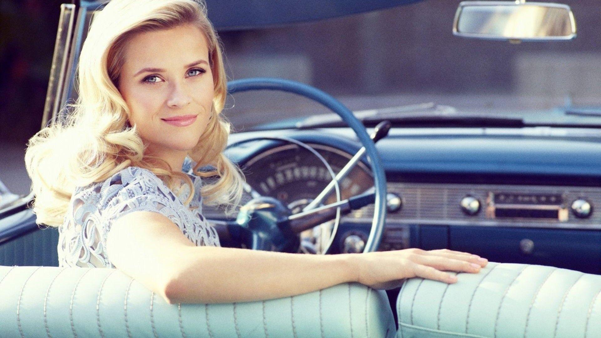 Reese Witherspoon Wallpaper