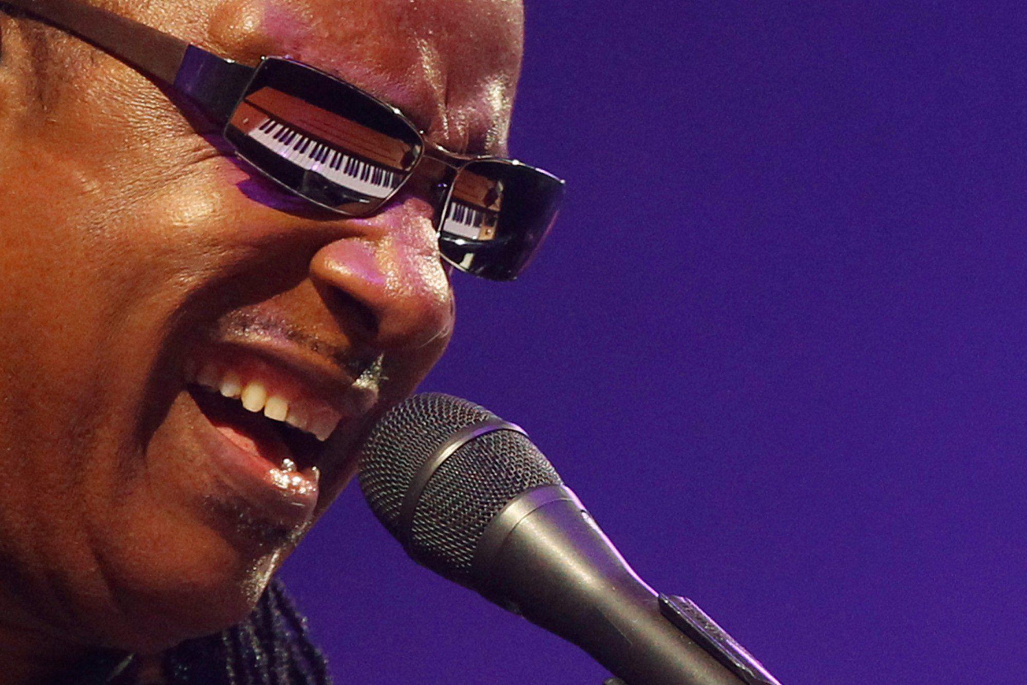 Stevie Wonder Wallpaper Image Photo Picture Background