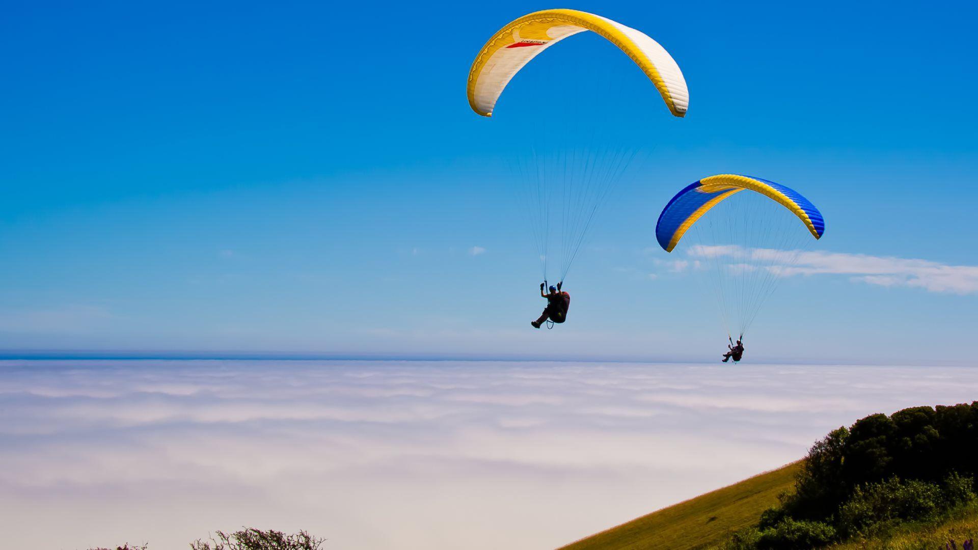 Paragliding wallpaper