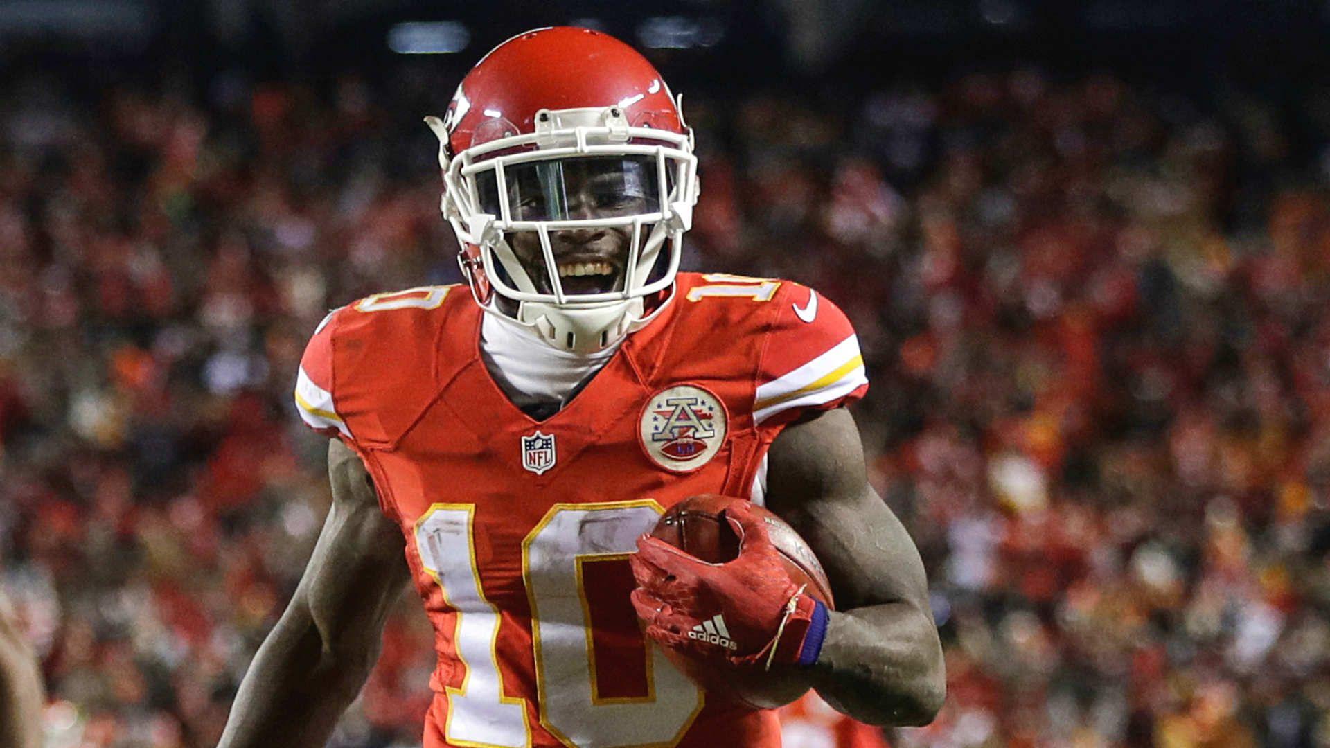Chiefs' Tyreek Hill more mature, still improving ahead of second