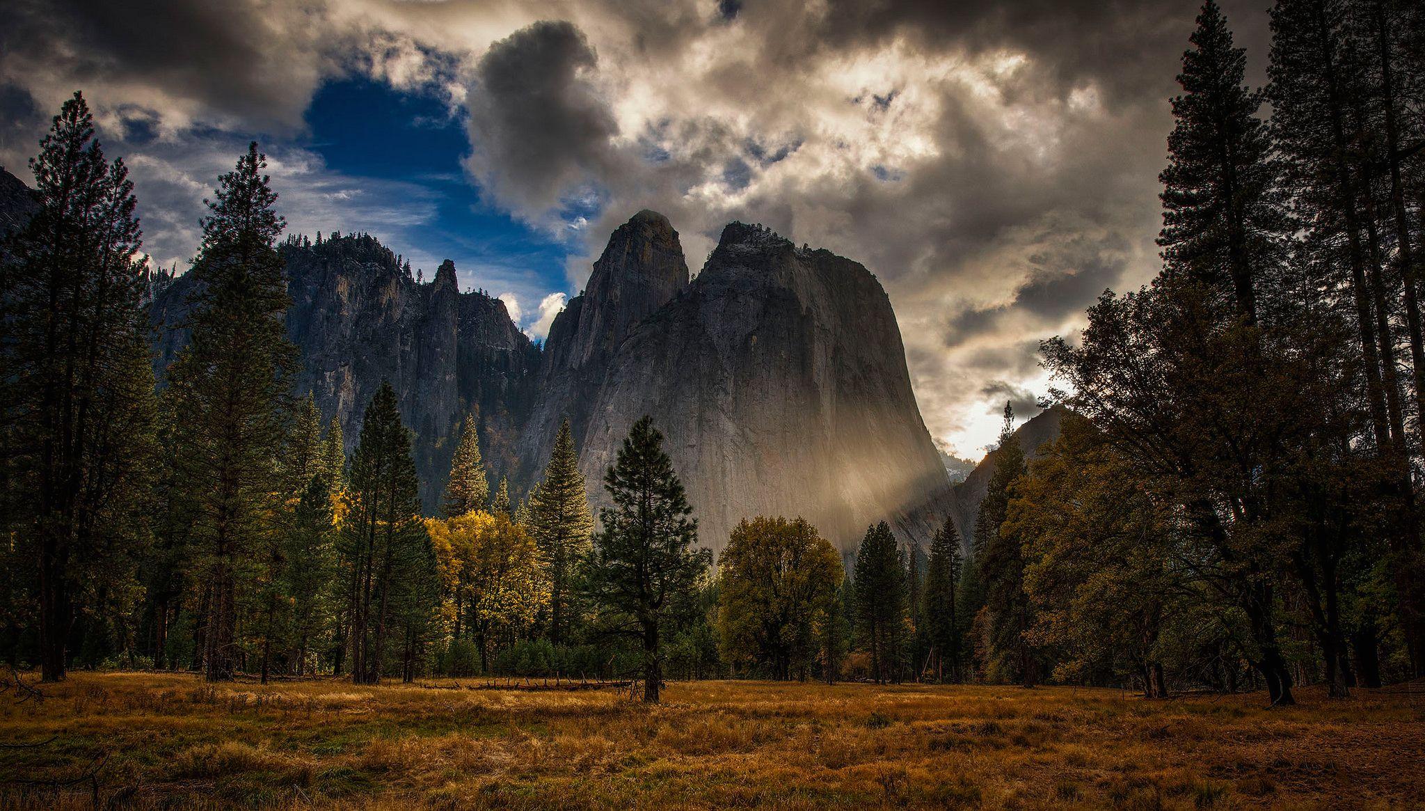 Yosemite National Park HD Wallpaper. Background