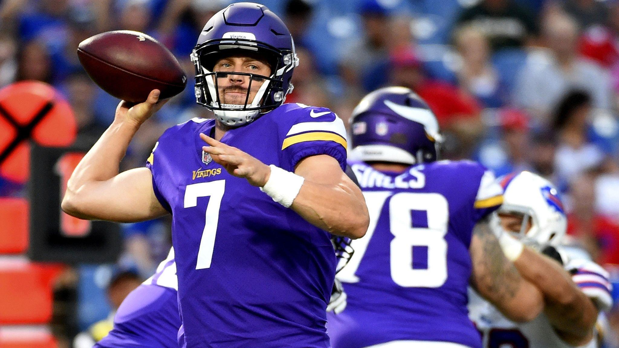 NFL notes: Case Keenum has a solid debut for the Vikings