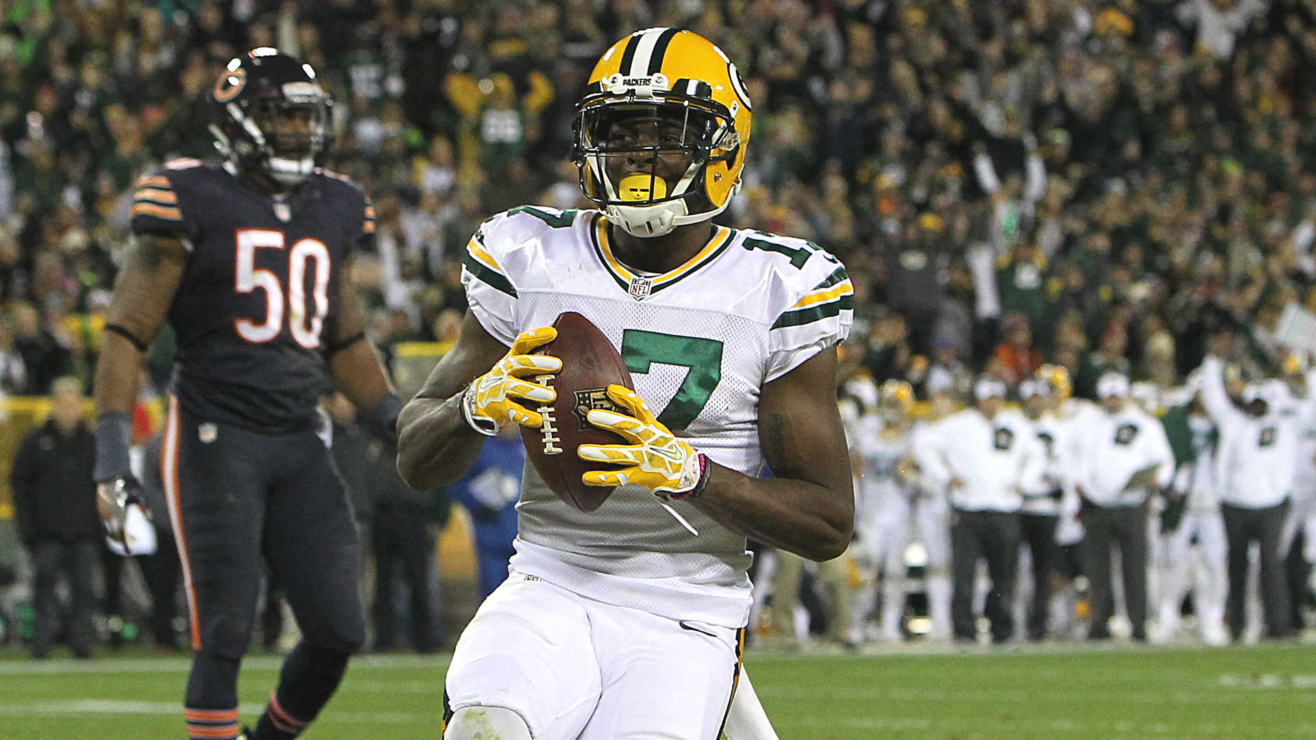 Baby Jesus' Davante Adams steps up for Packers on record night