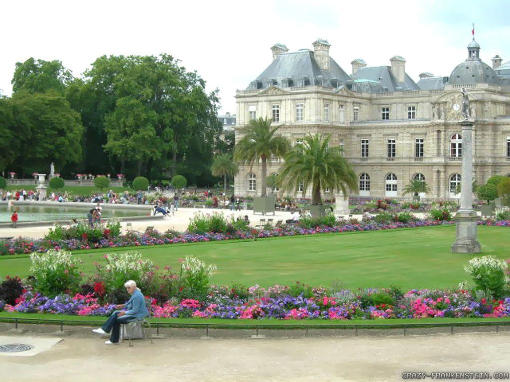 Spring in Paris wallpaper