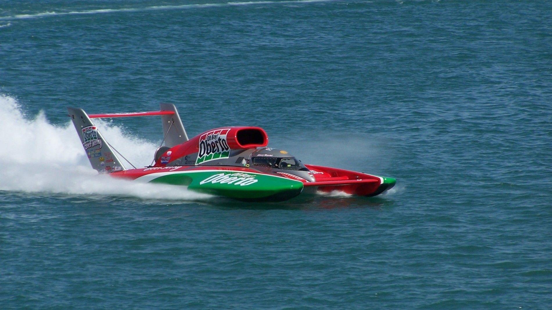 Racing high speed boat real high definition wallpaper. High