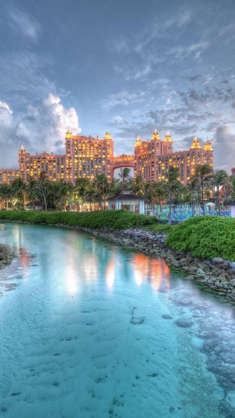 Download Wallpaper 750x1334 Nassau, Atlantis hotel, Dubai, Bahamas