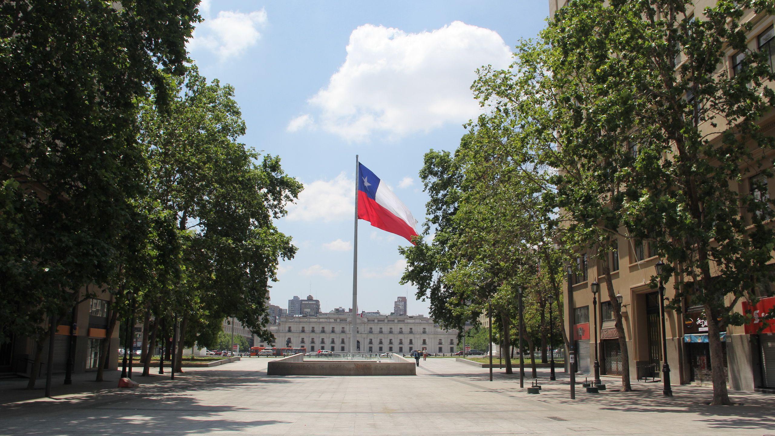 Santiago Chile Flag Street Trees Cities 2560x1440