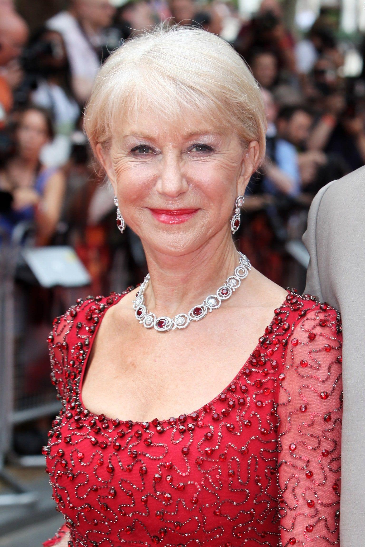 Helen Mirren HD Desktop Wallpaperwallpaper.net