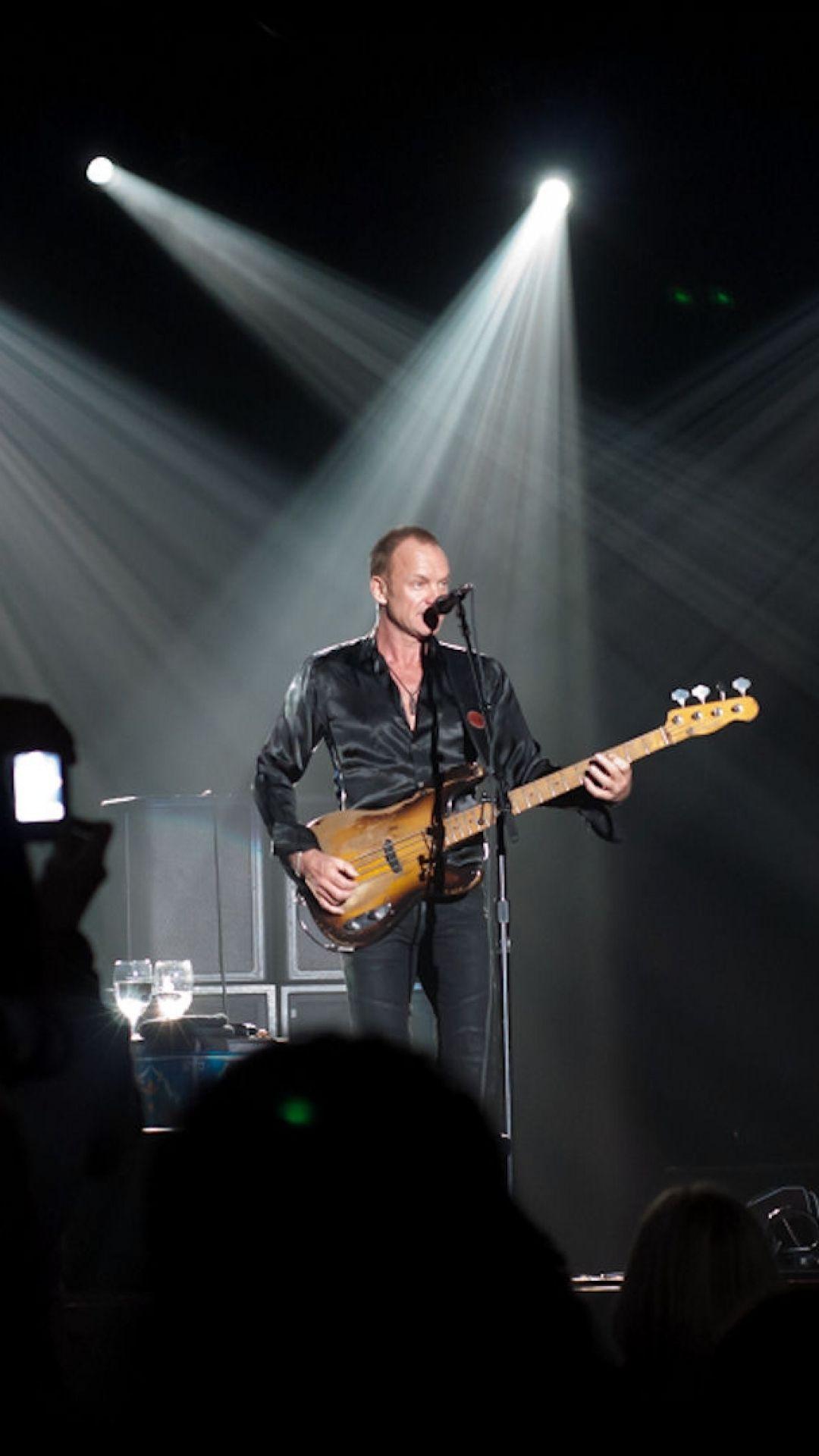 Download Wallpaper 1080x1920 Sting, Light, Fan, Scene, Show Sony