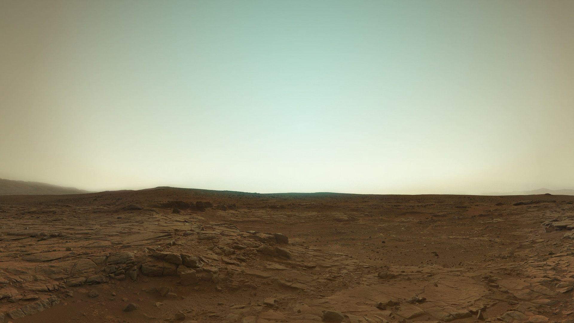 Mars in true color. Latest picture from Curiosity. cropped to
