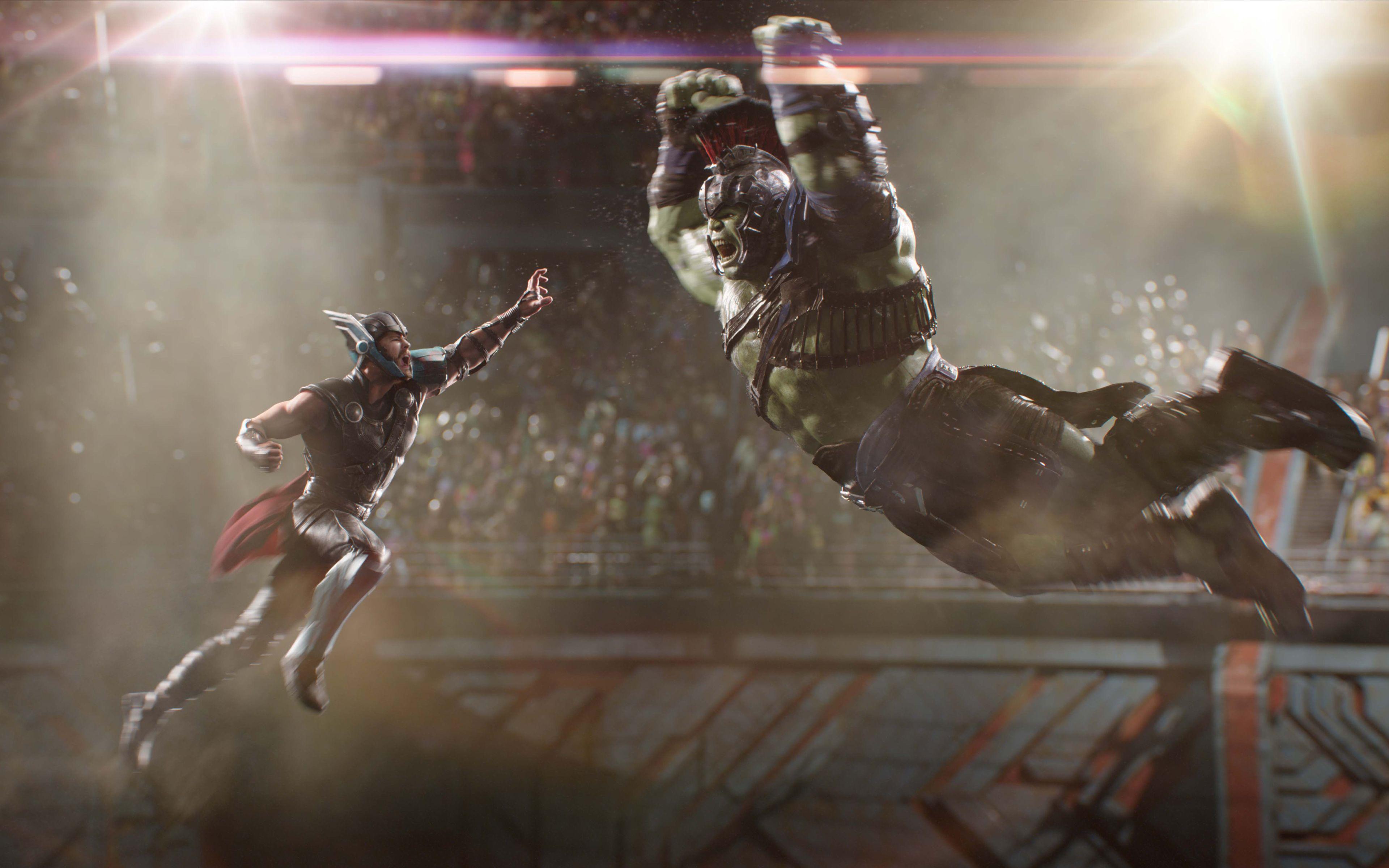 Thor Ragnarok Thor vs Hulk 4K Wallpaper
