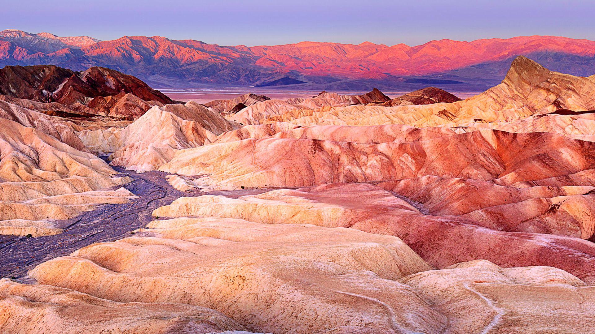 Zabriskie Point Death Valley California Wallpaper. HD Wallpaper