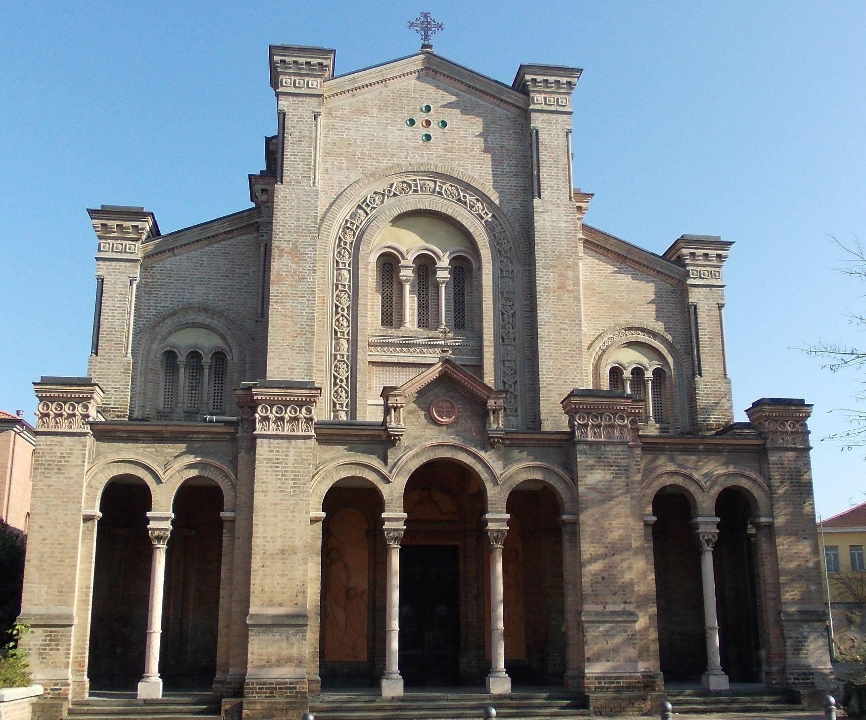 Church of San Leonardo in Parma, Italy wallpaper and image