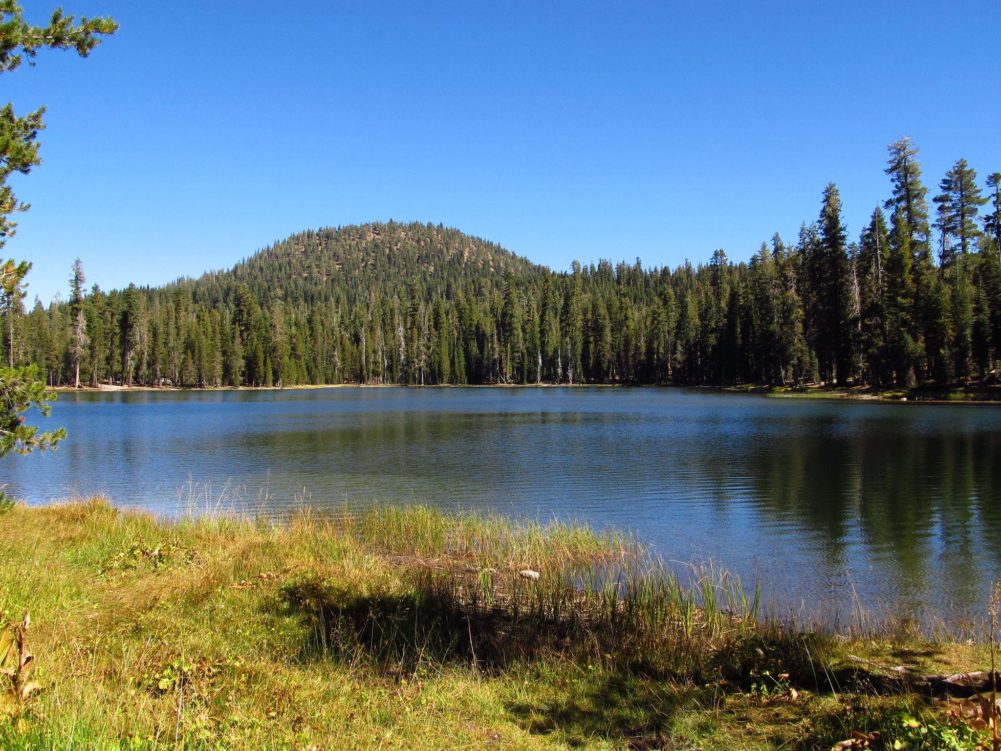 Wallpaper USA Lassen Volcanic Nature Lake Parks Forests 2048x1536