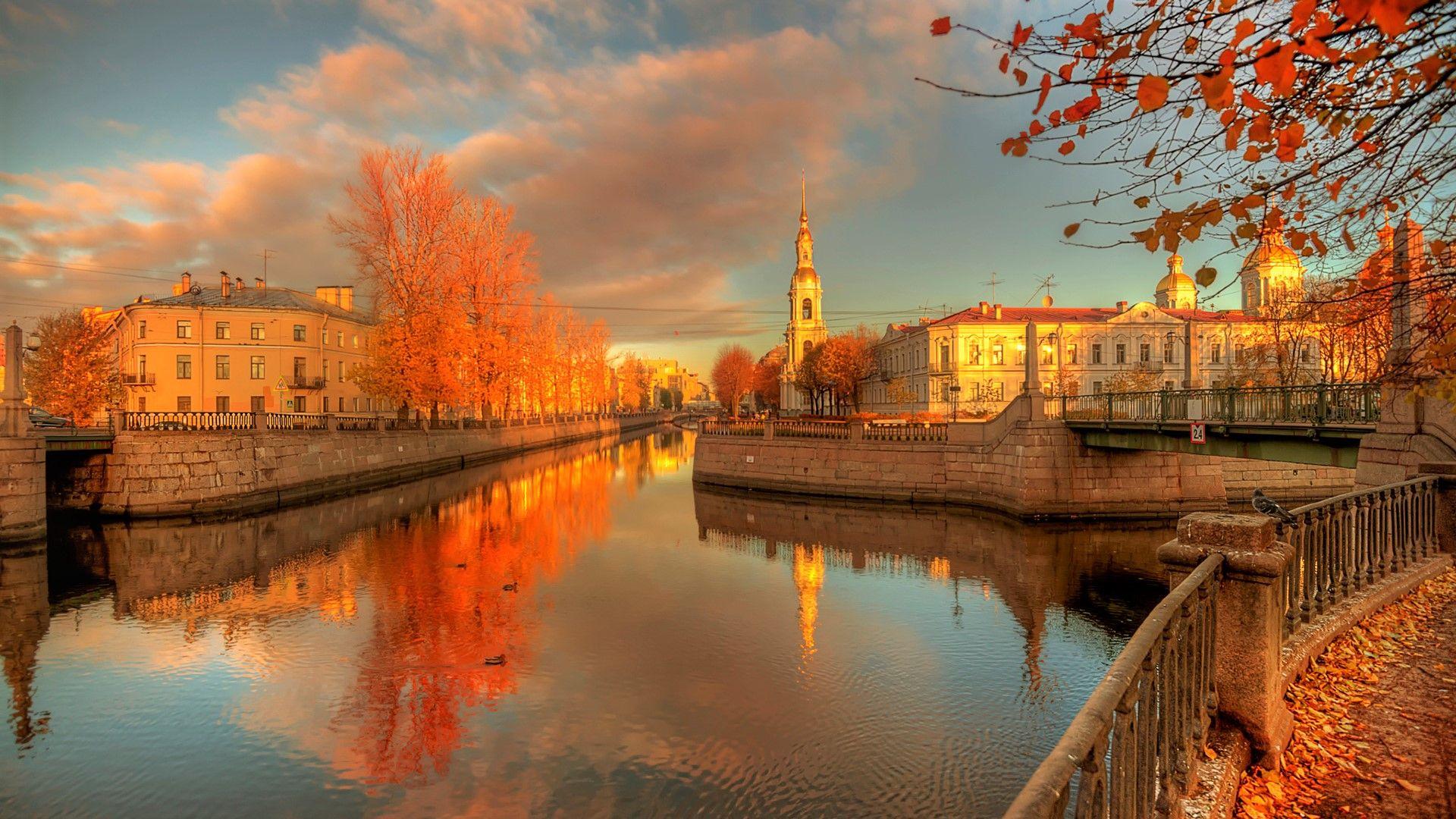 Autumn in St. Petersburg, Russia HD Wallpaper. Background Image