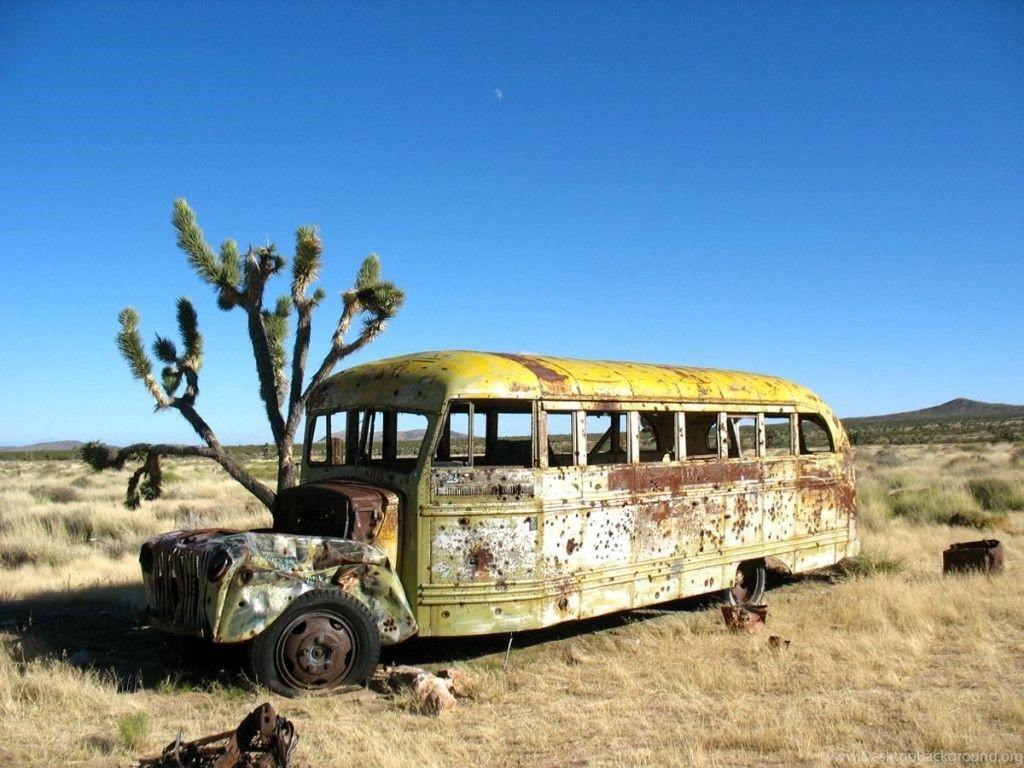 Old School Bus HD Wallpaper Desktop Background