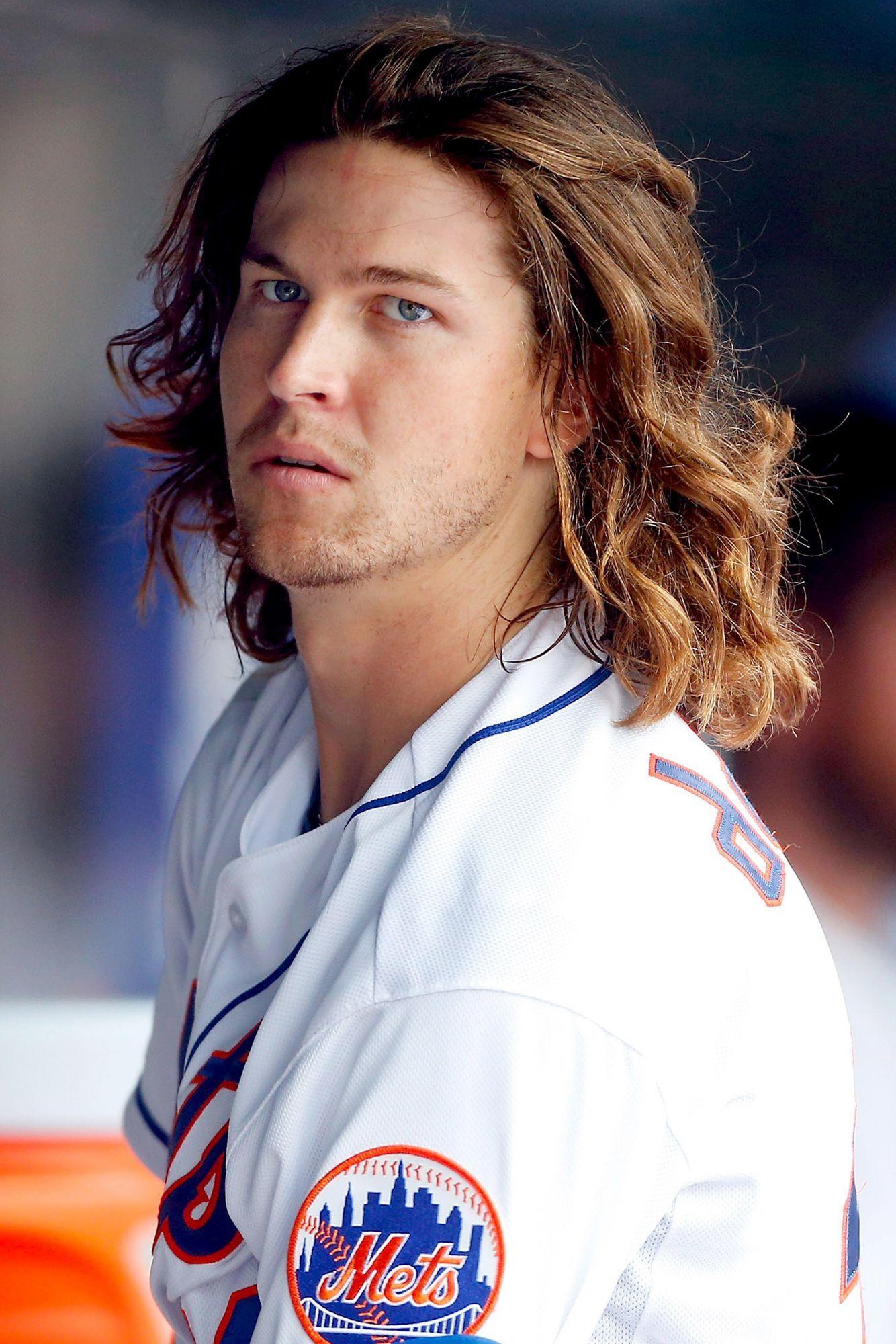 Jacob Degrom! The best friggin starting pitcher on the face