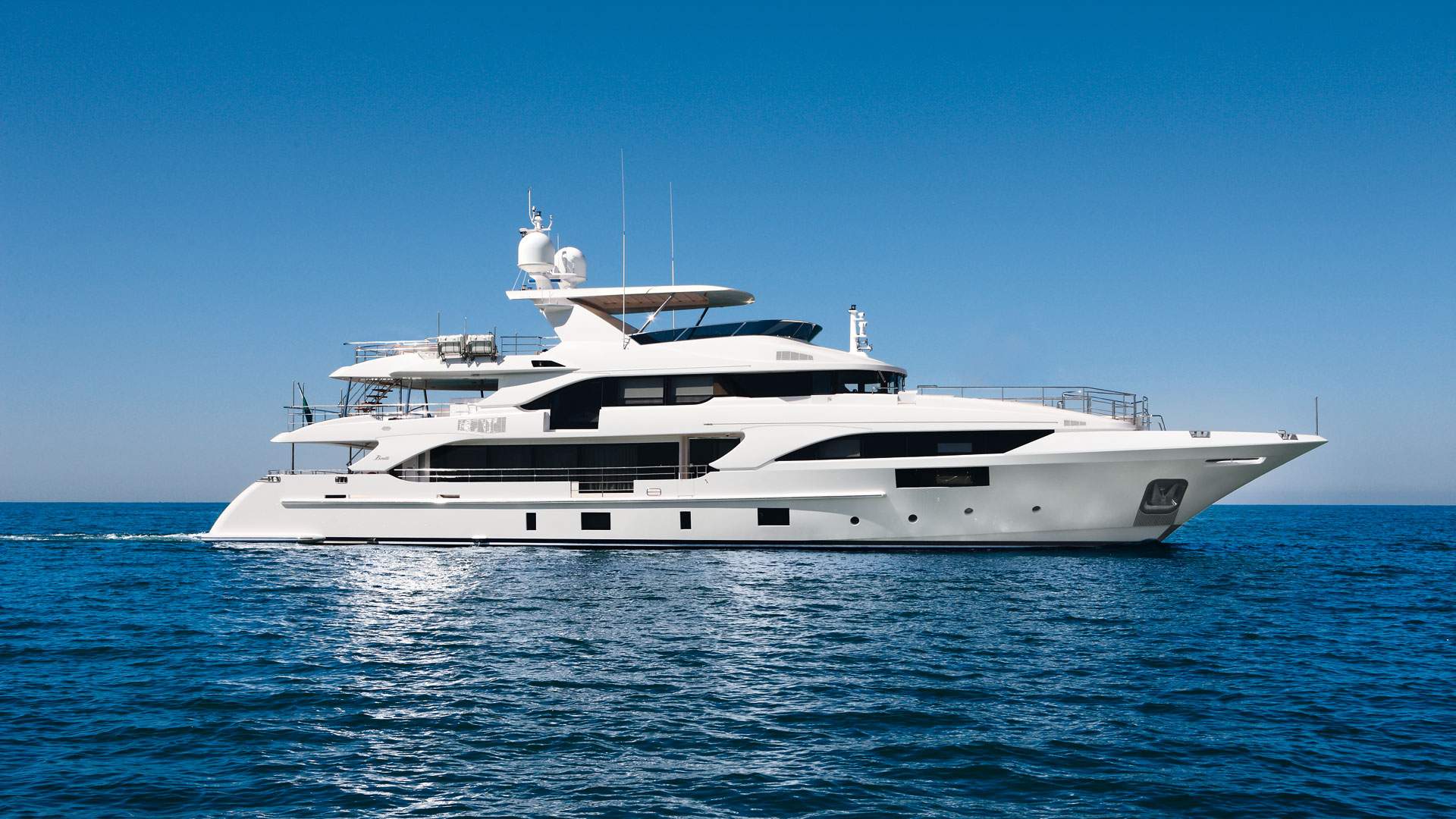 Benetti Yacht: Classic Supreme 132