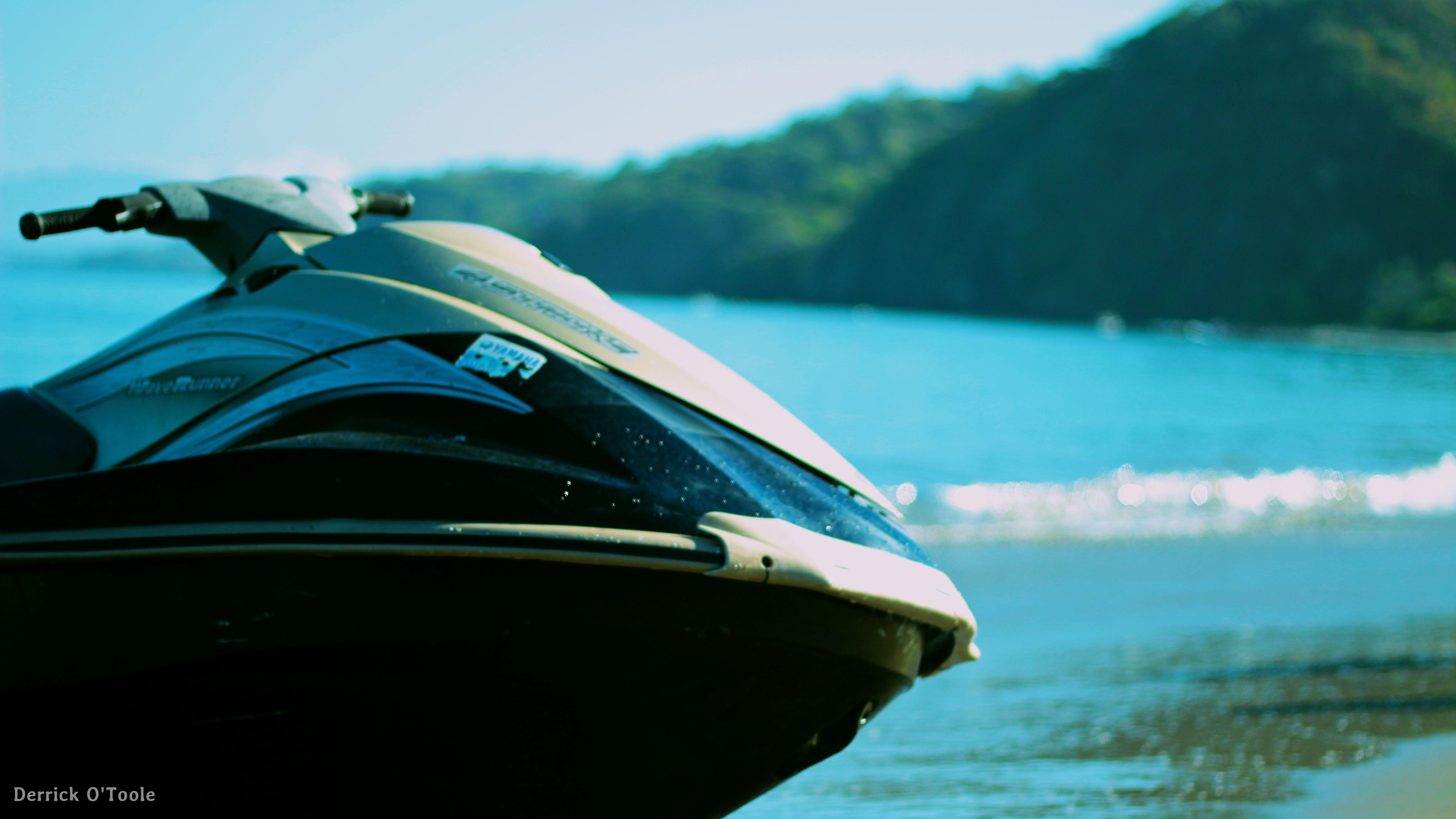 Jet Ski Wallpaper