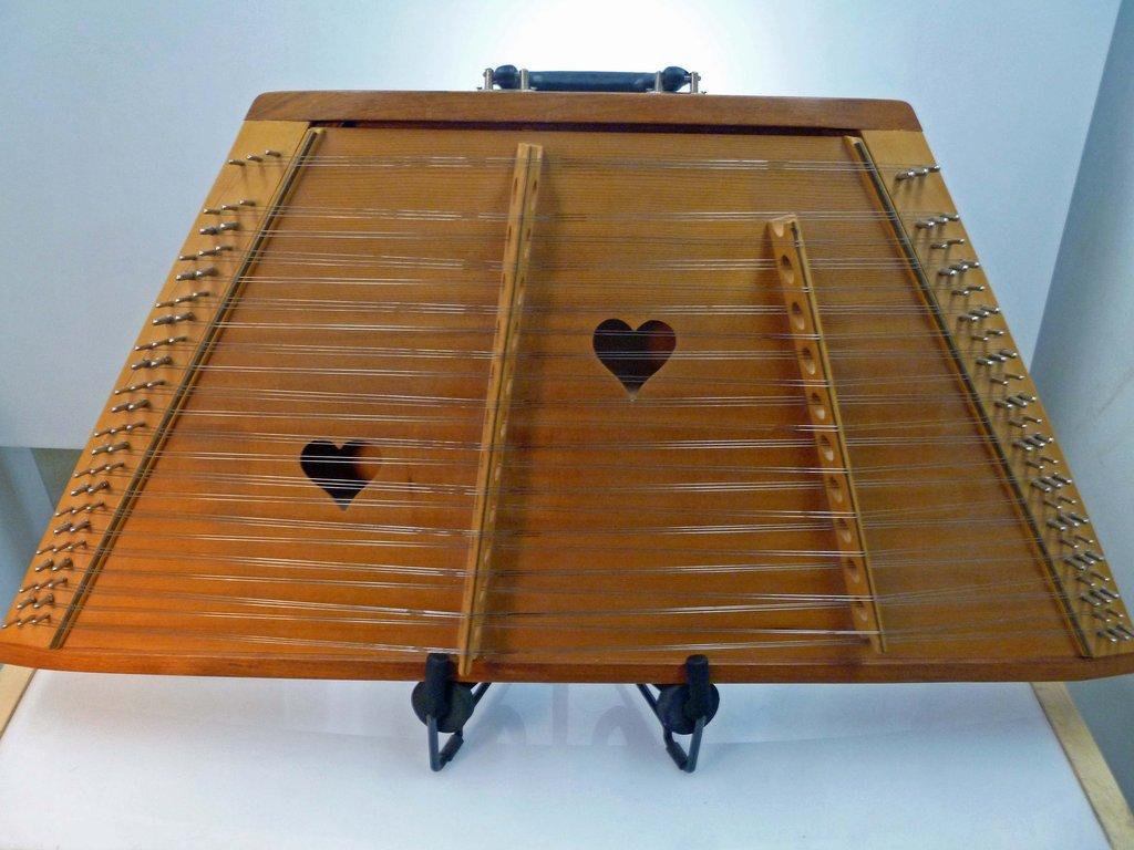 Hammered Dulcimer Used